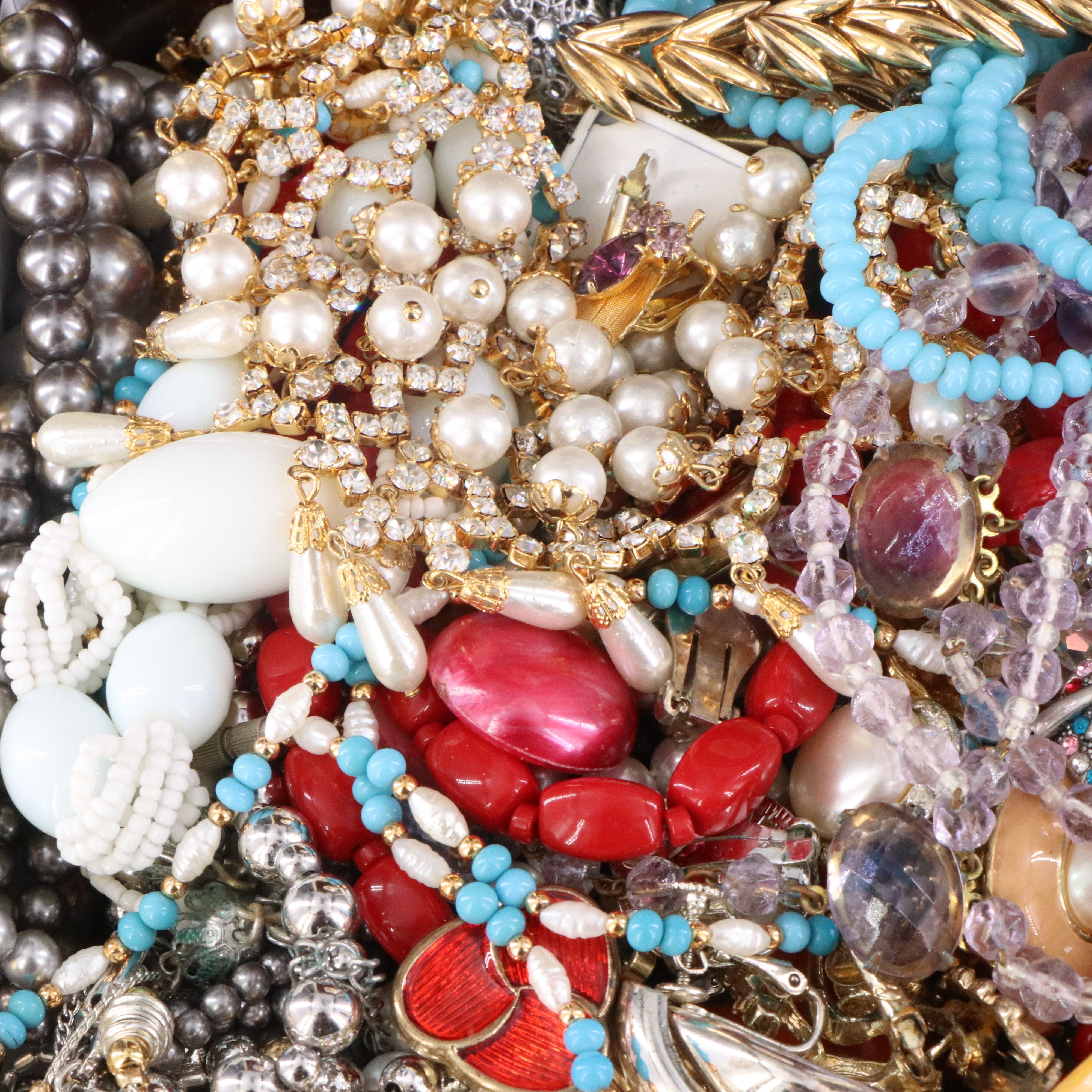 Uncommon Discoveries: Jewelry Collection