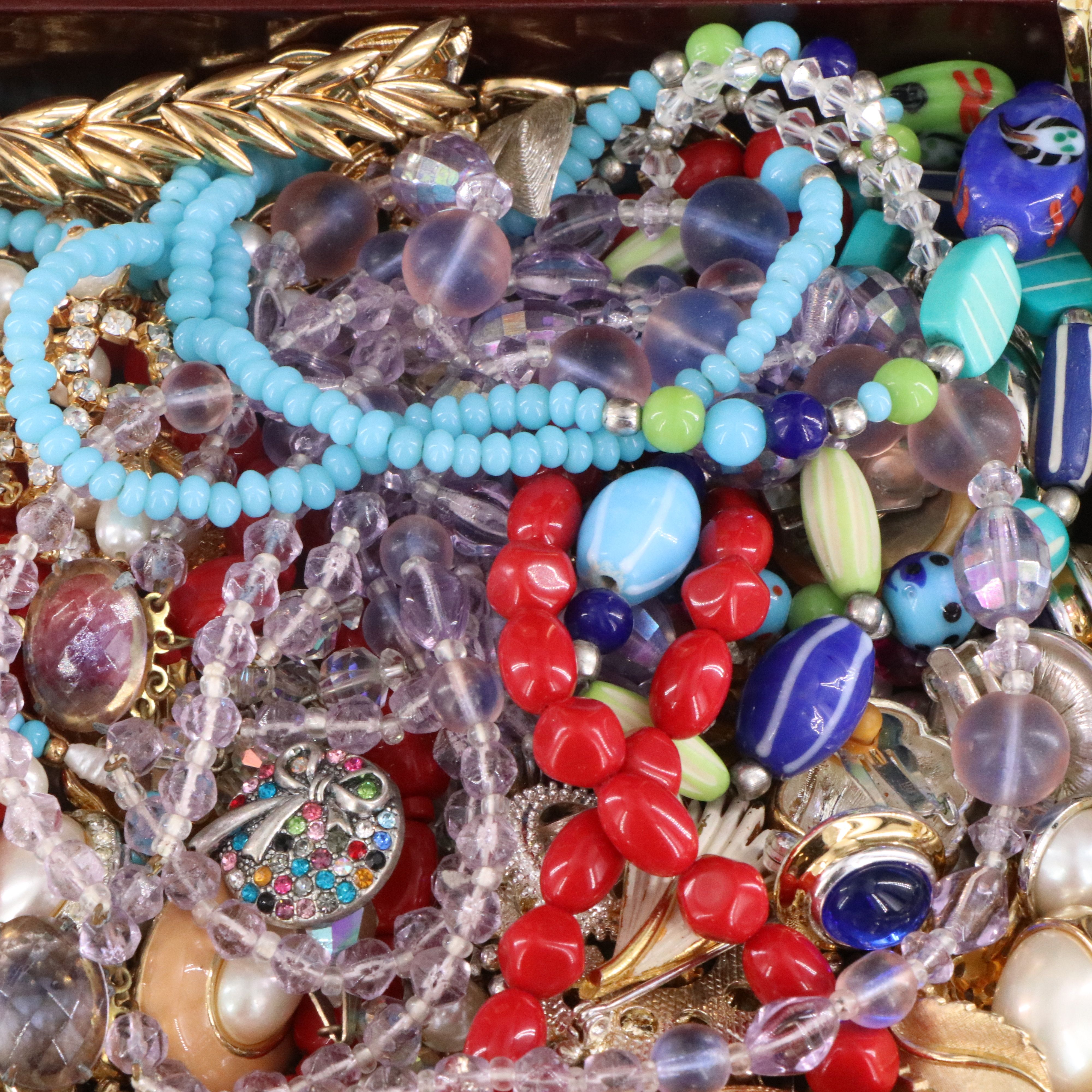 Uncommon Discoveries: Jewelry Collection