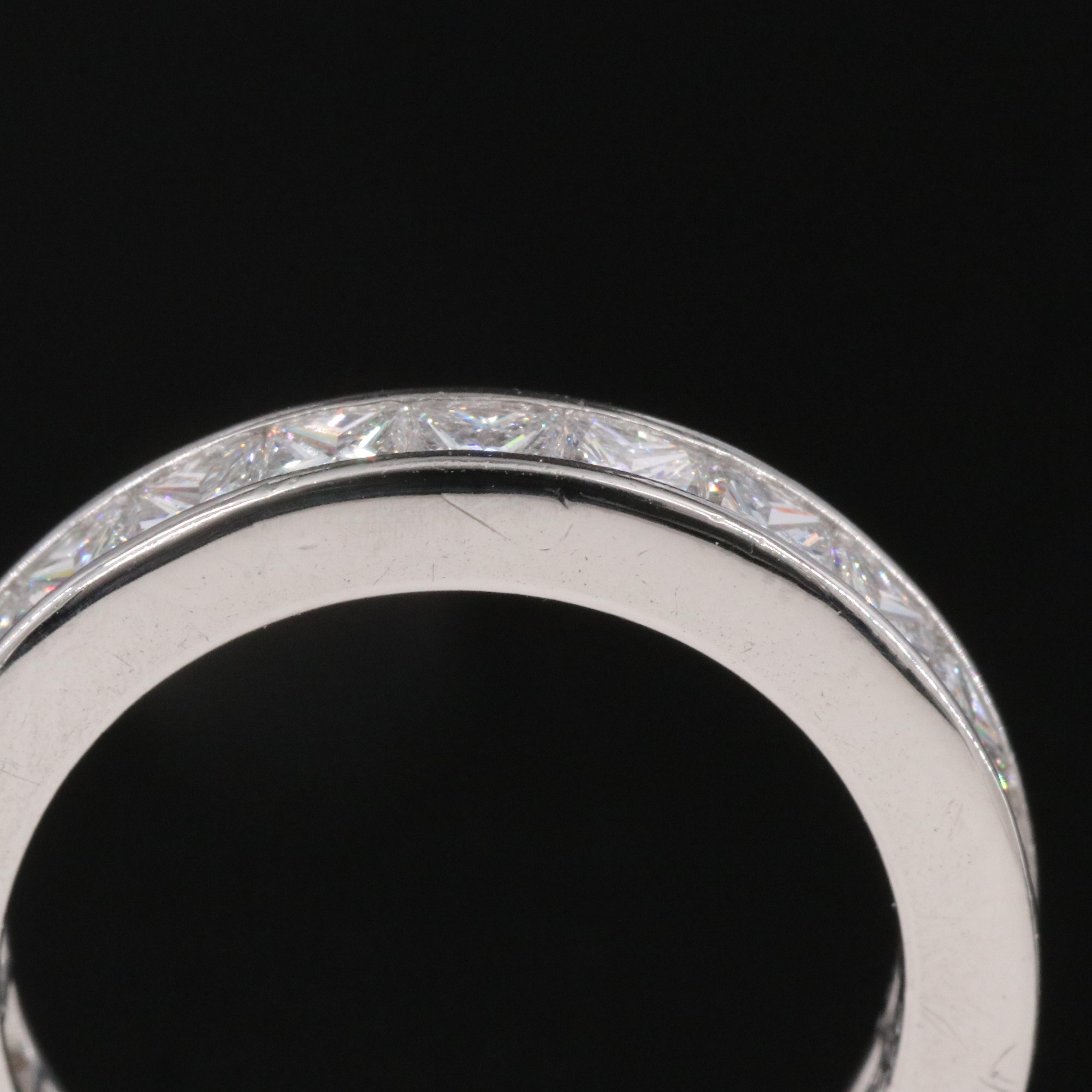 Van Cleef & Arpels Romance Platinum 2.53 CTW Diamond Eternity Band
