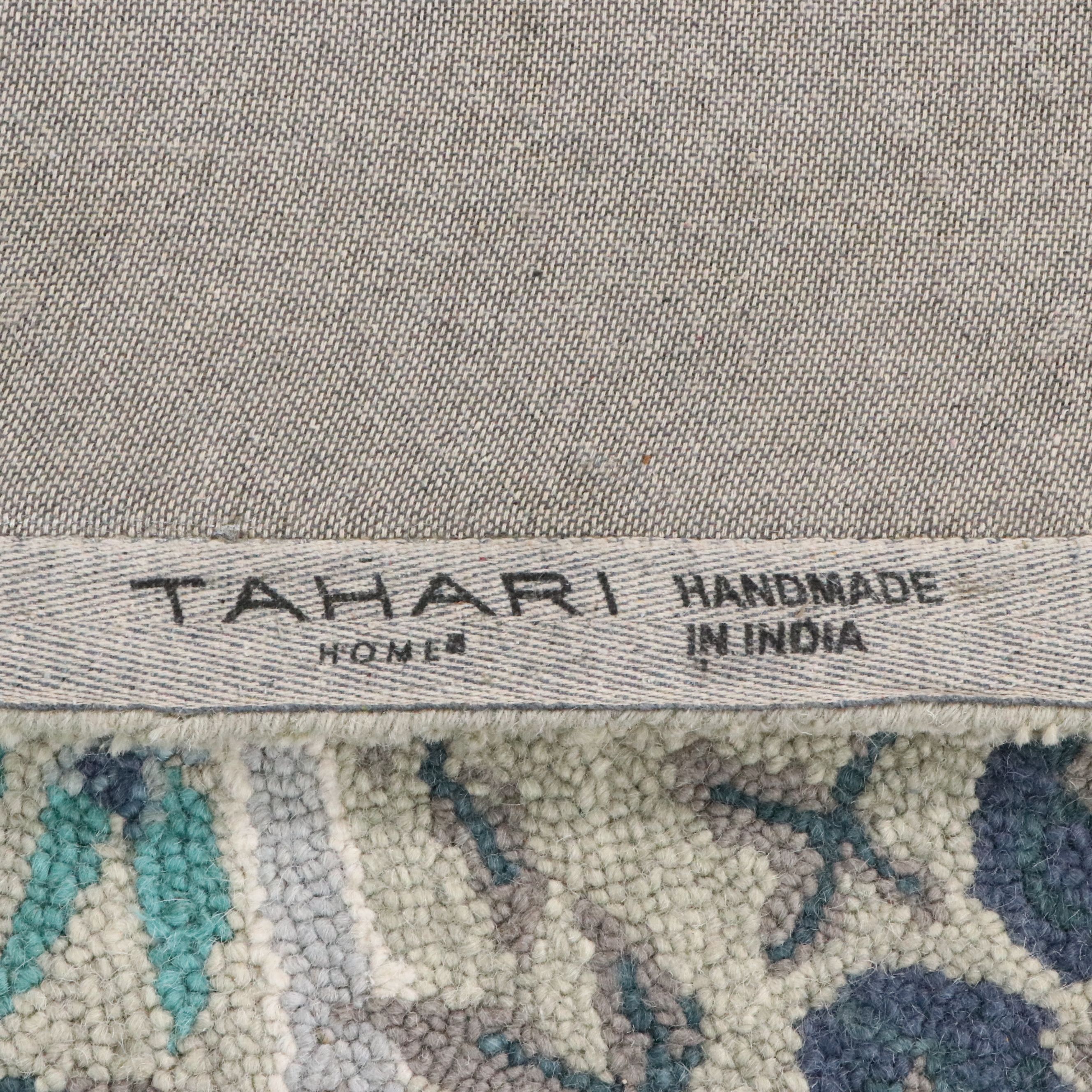 8' x 10' Hand-Tufted Tahari Home Area Rug