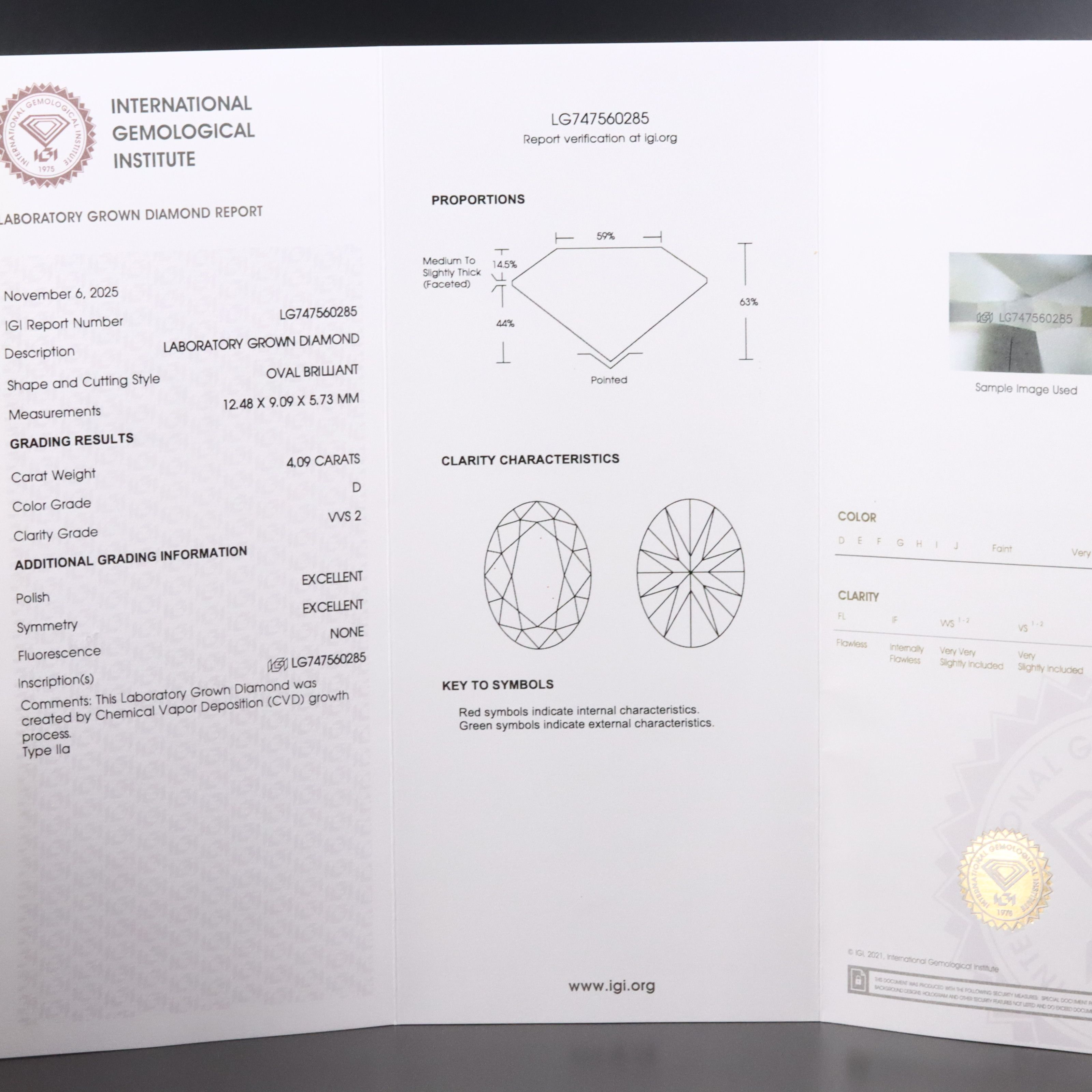 18K 4.09 CT Lab Grown Diamond Solitaire Ring with IGI Report