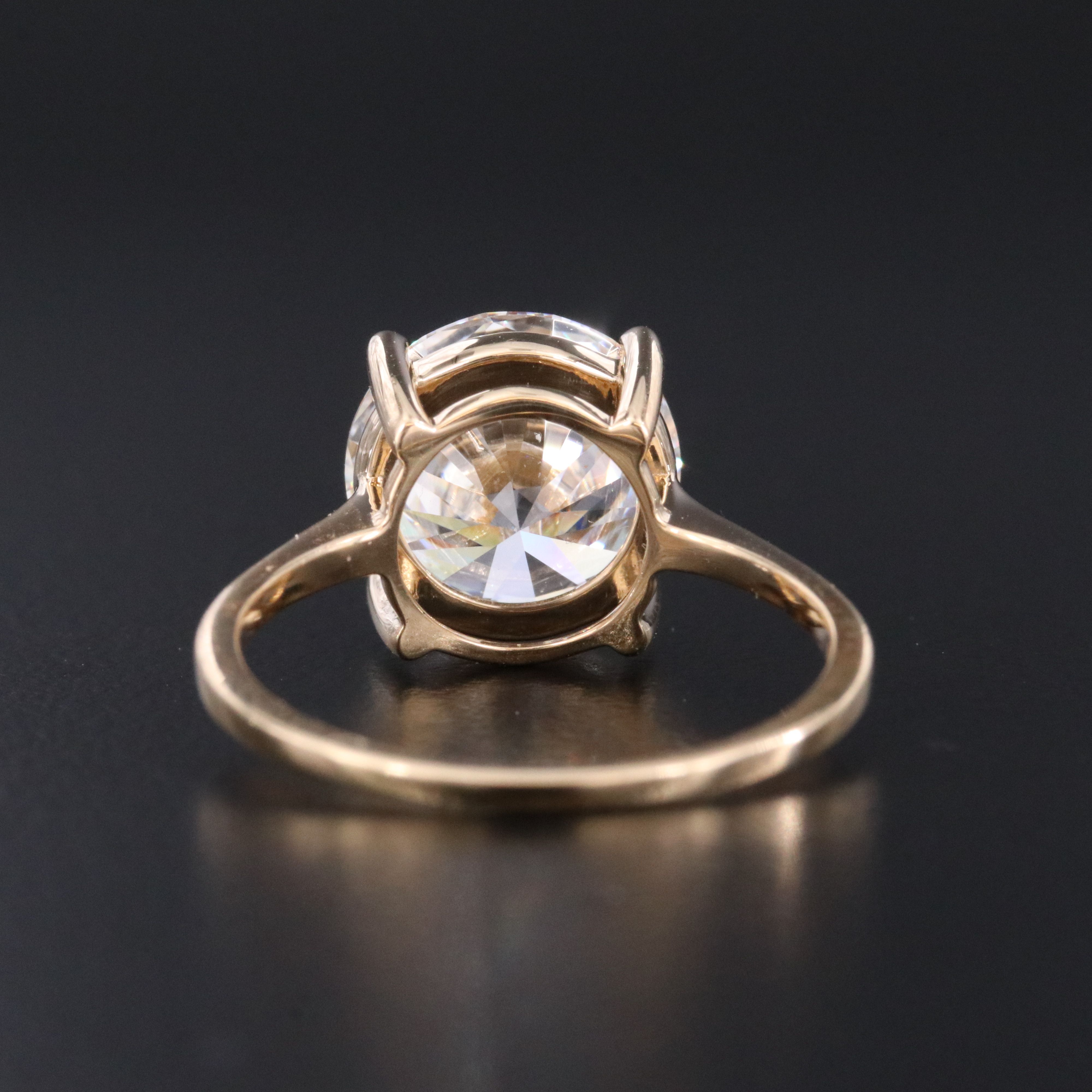 18K 4.01 CT Lab Grown Diamond Solitaire Ring with IGI Report