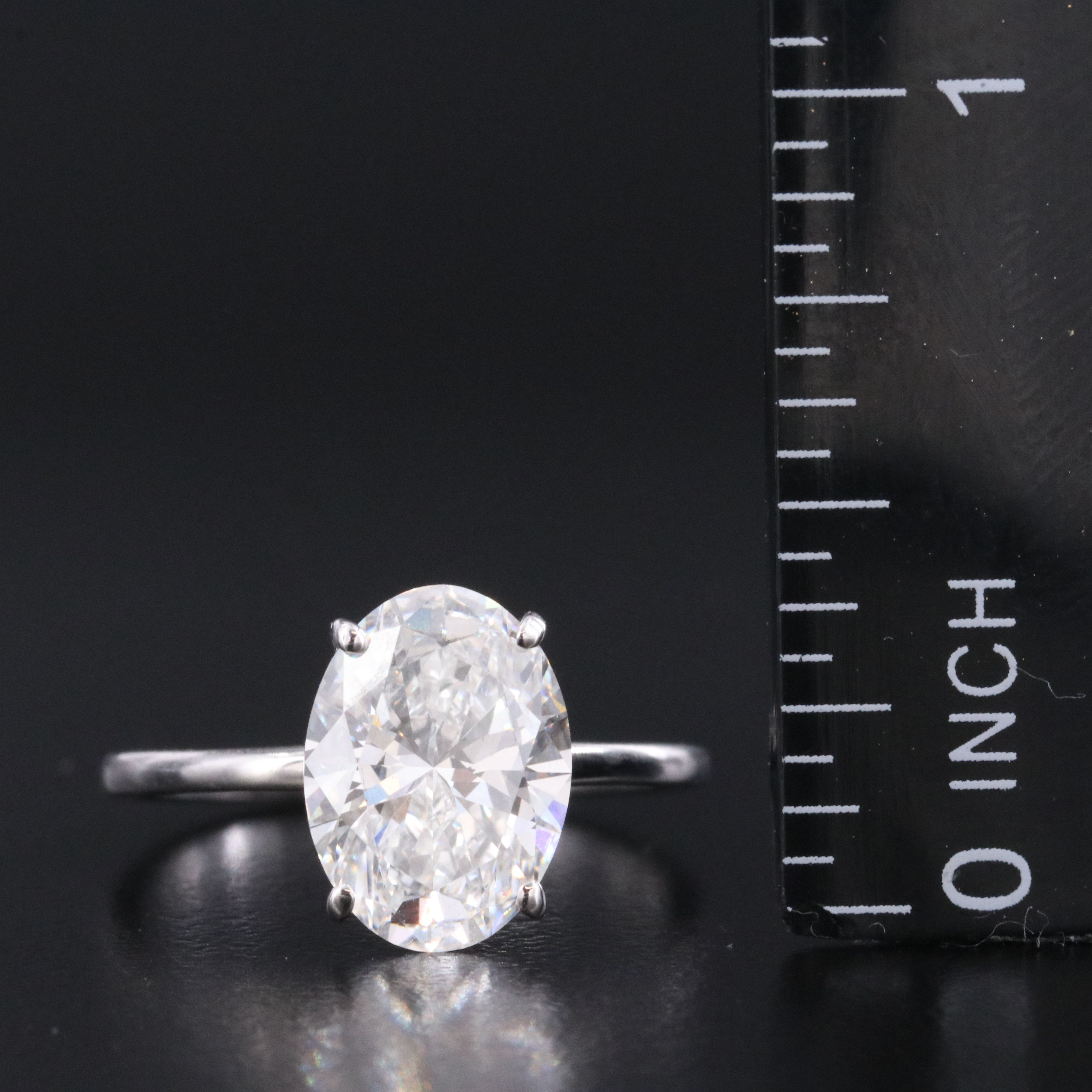 18K 3.04 CT Lab Grown Diamond Solitaire Ring with IGI Report