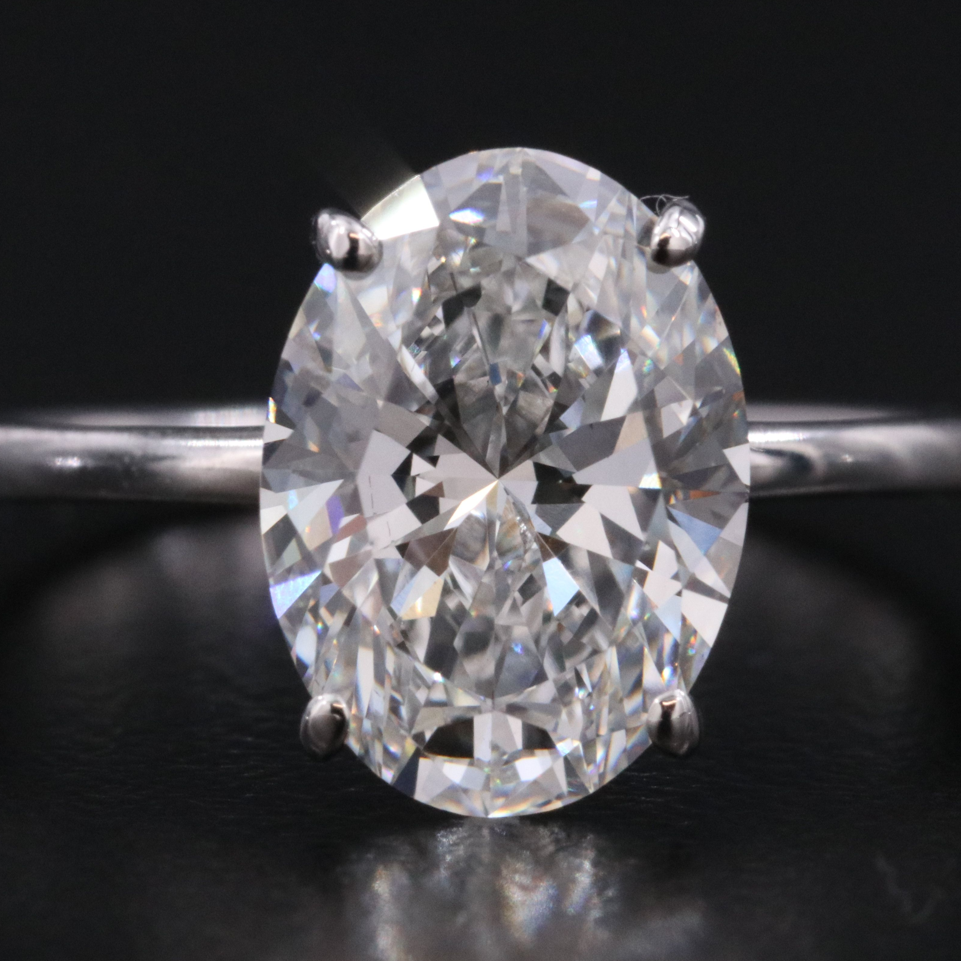 18K 3.04 CT Lab Grown Diamond Solitaire Ring with IGI Report