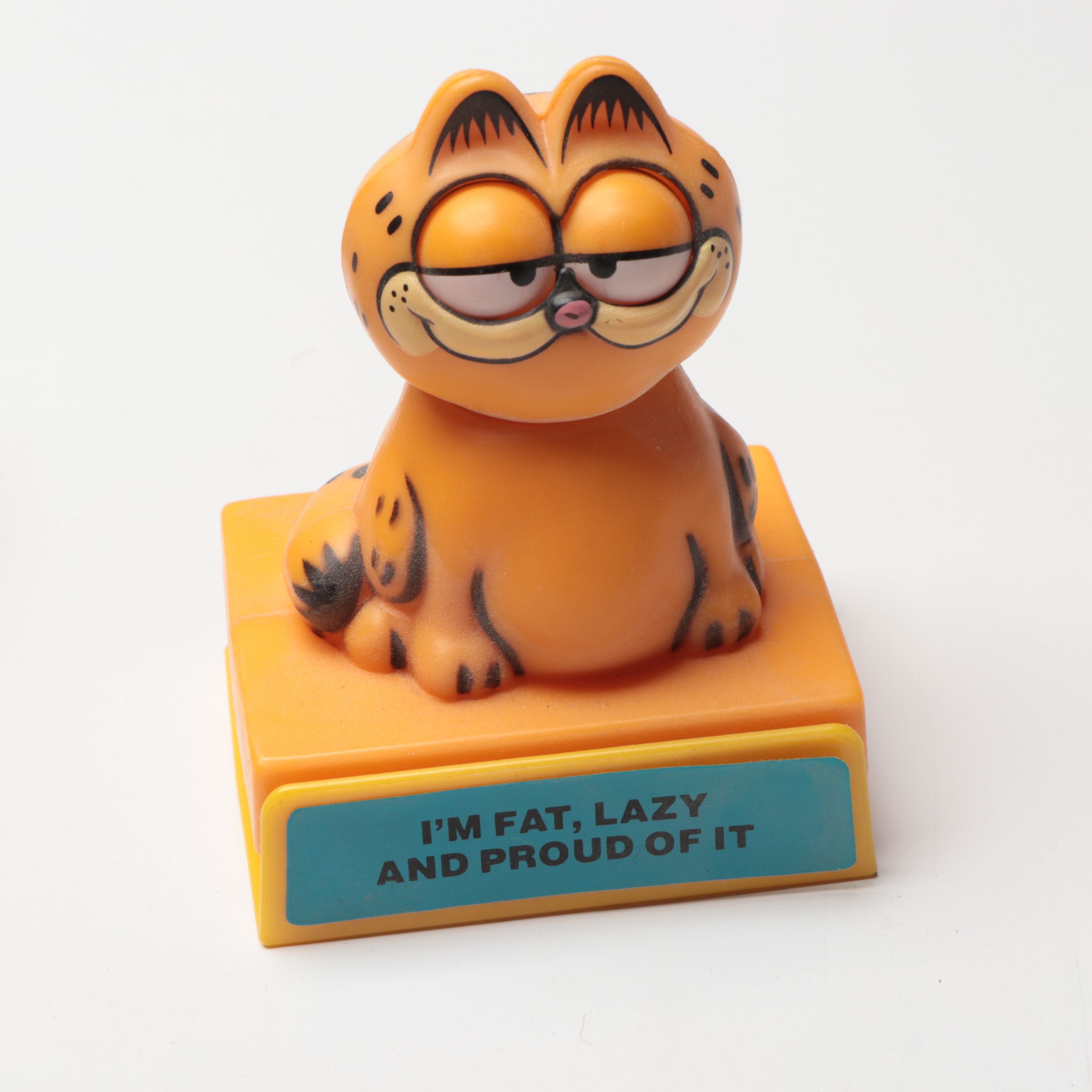 Marvel Valentine's Day Cards, Wood Yo-Yos and Other Vintage Décor