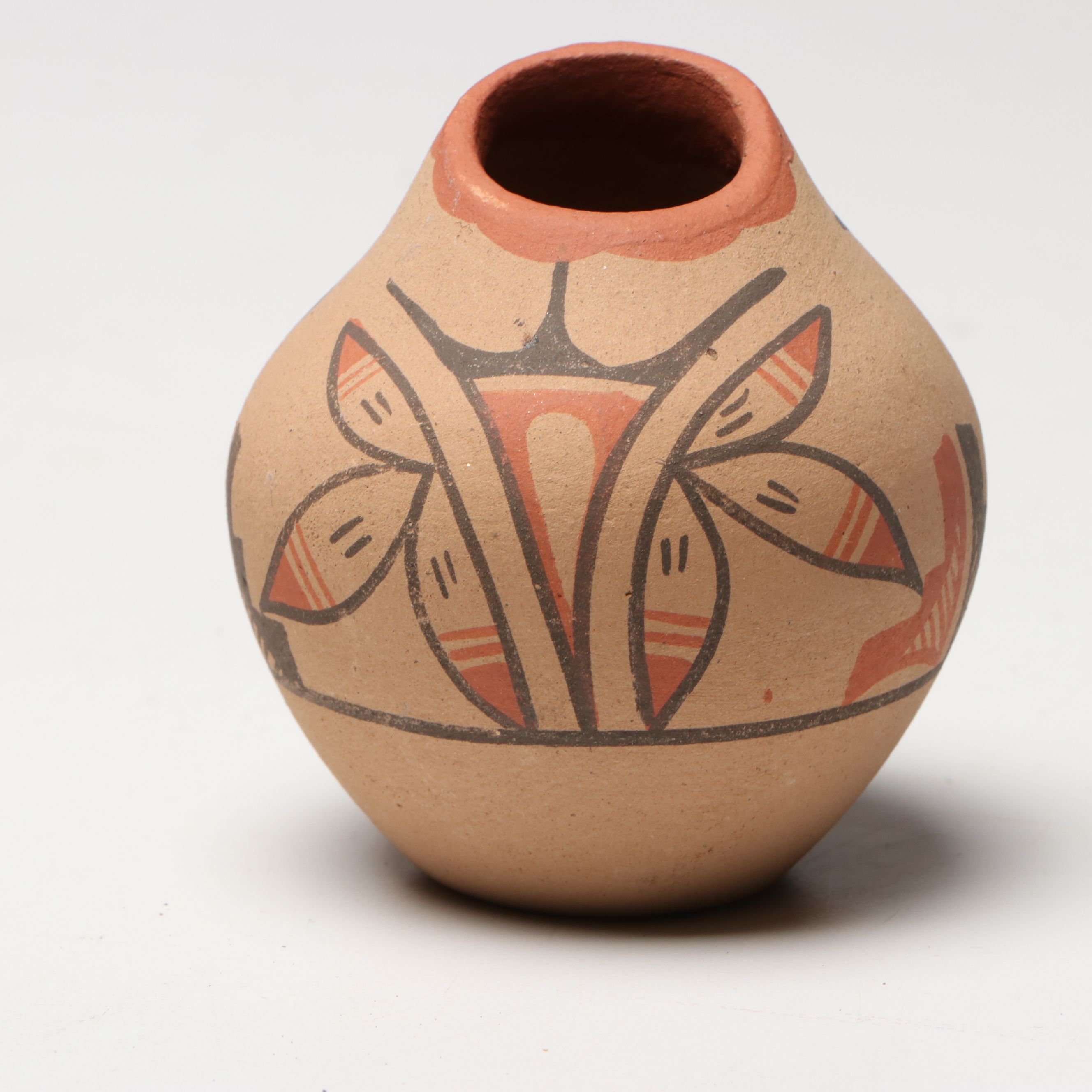 B. Toya Jemez Pueblo Earthernware Seed Pot with Earthenware Vases