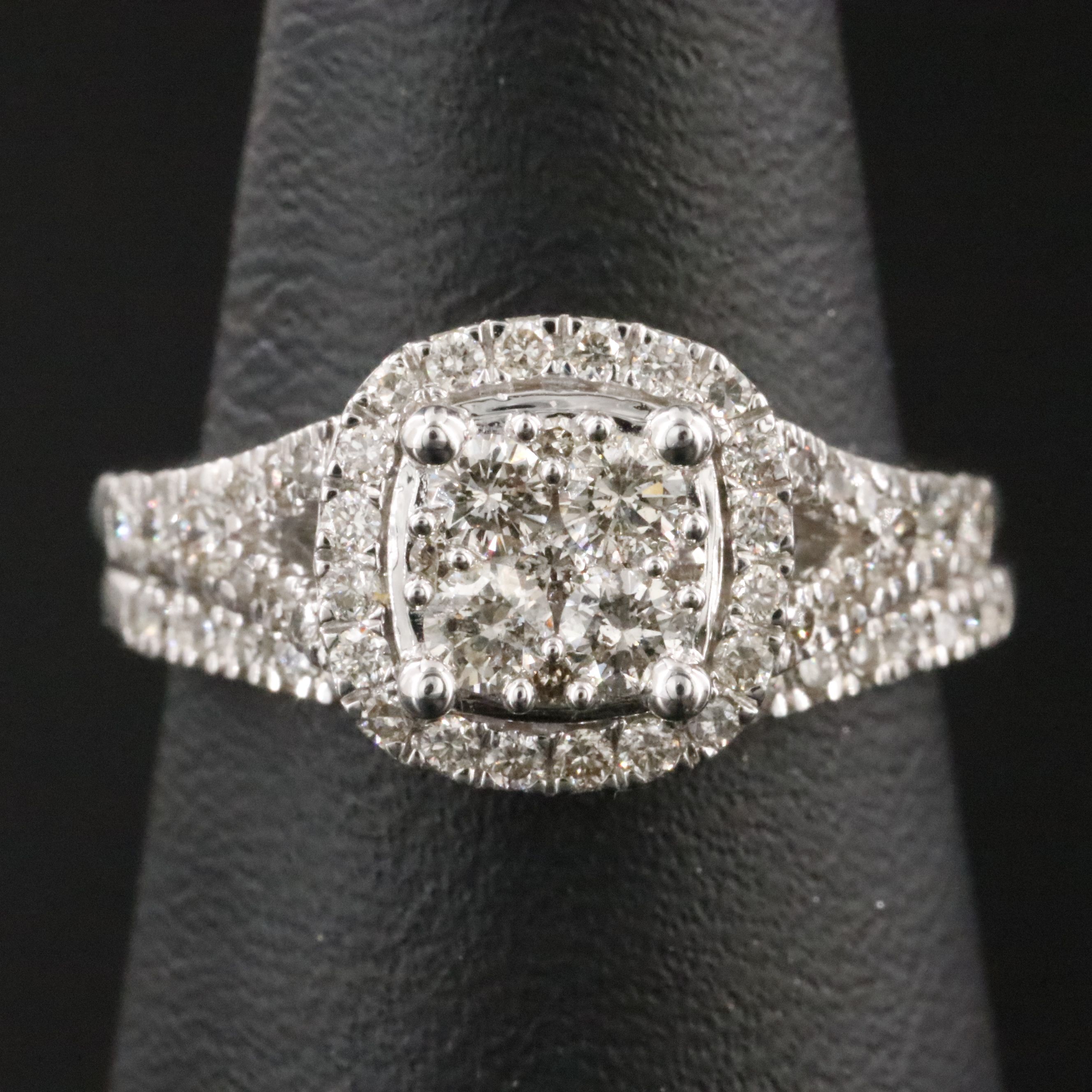 14K 0.95 CTW Diamond Ring Set