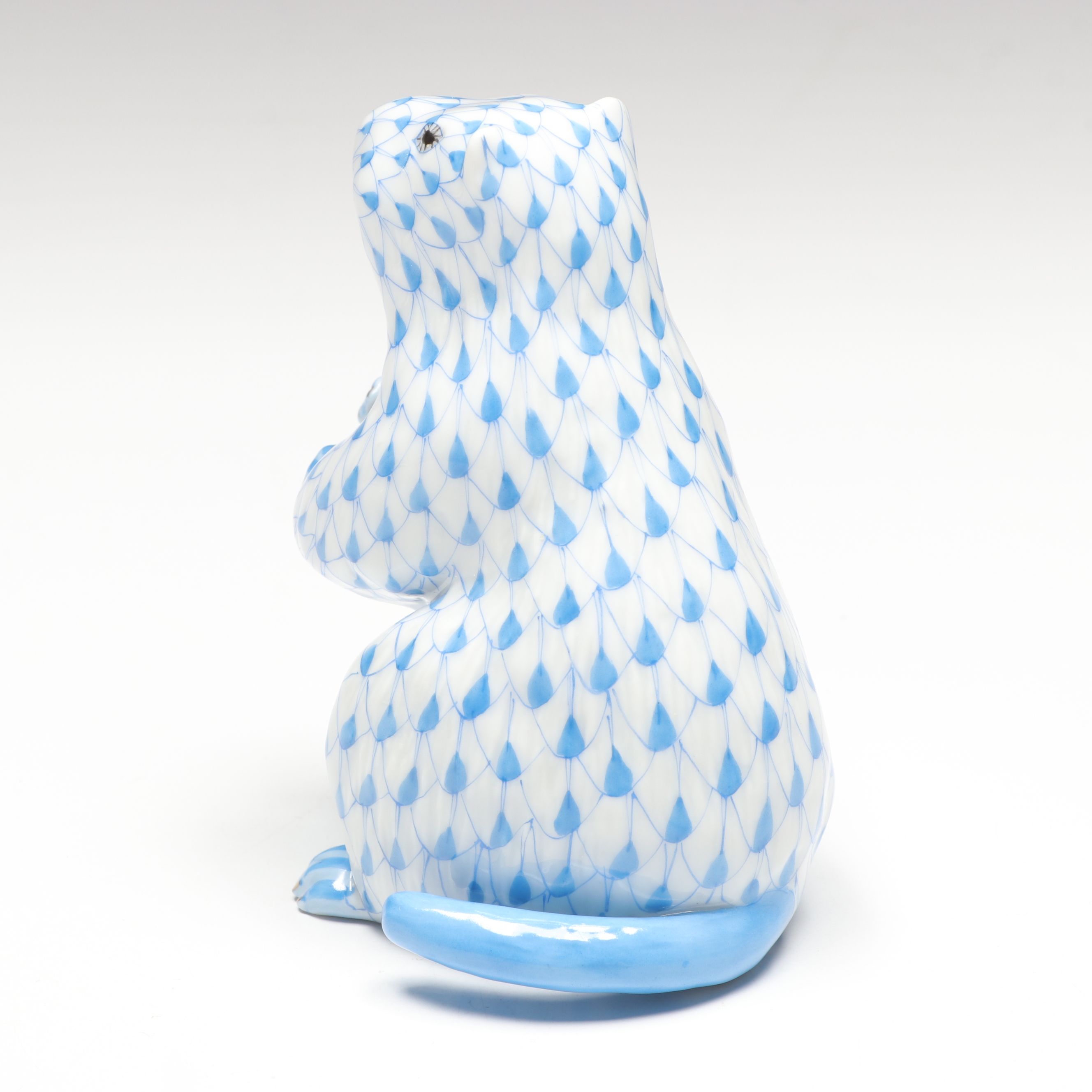 Herend Sapphire Fishnet with Gold “Groundhog” Porcelain Figurine