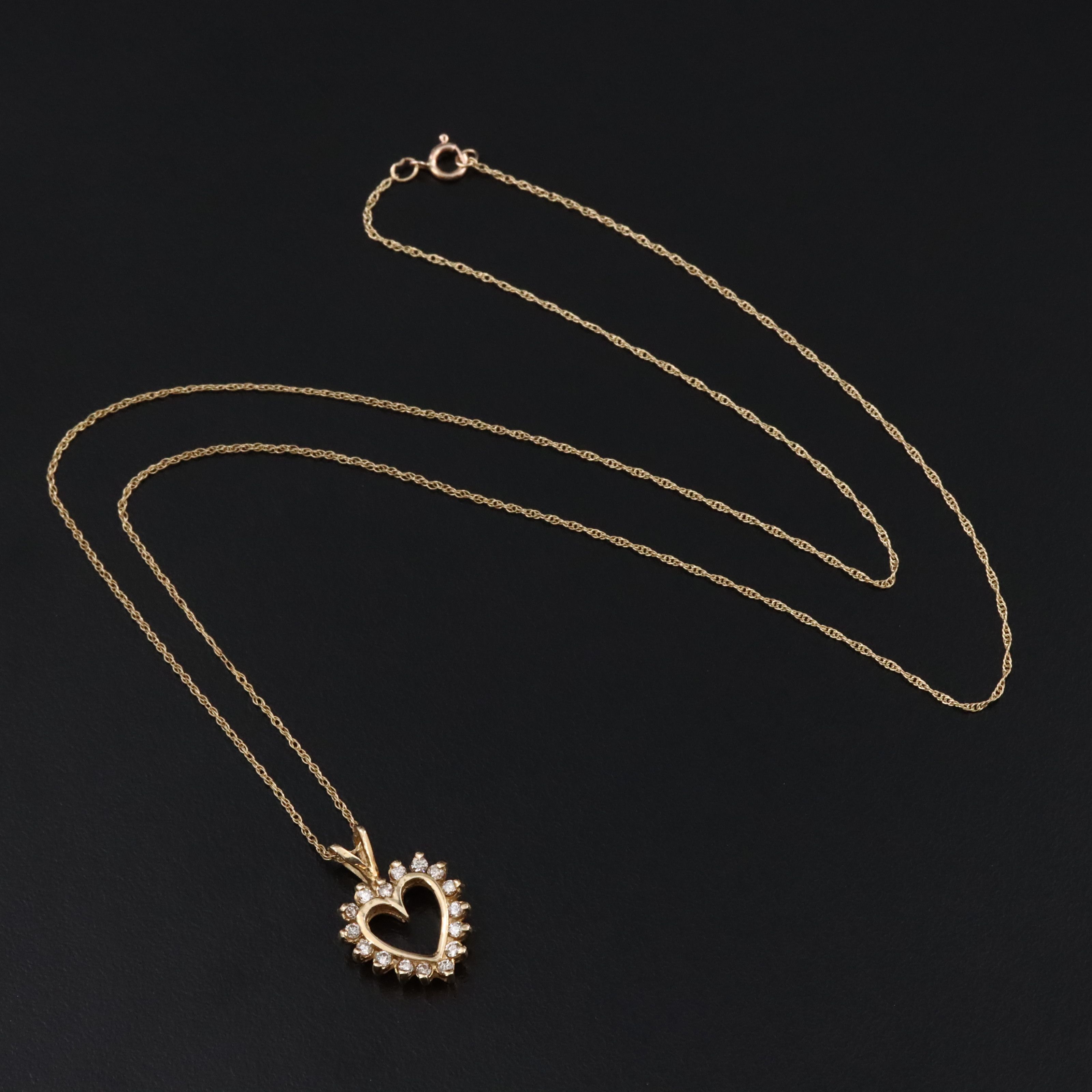 10K 0.24 CTW Diamond Heart Pendant Necklace