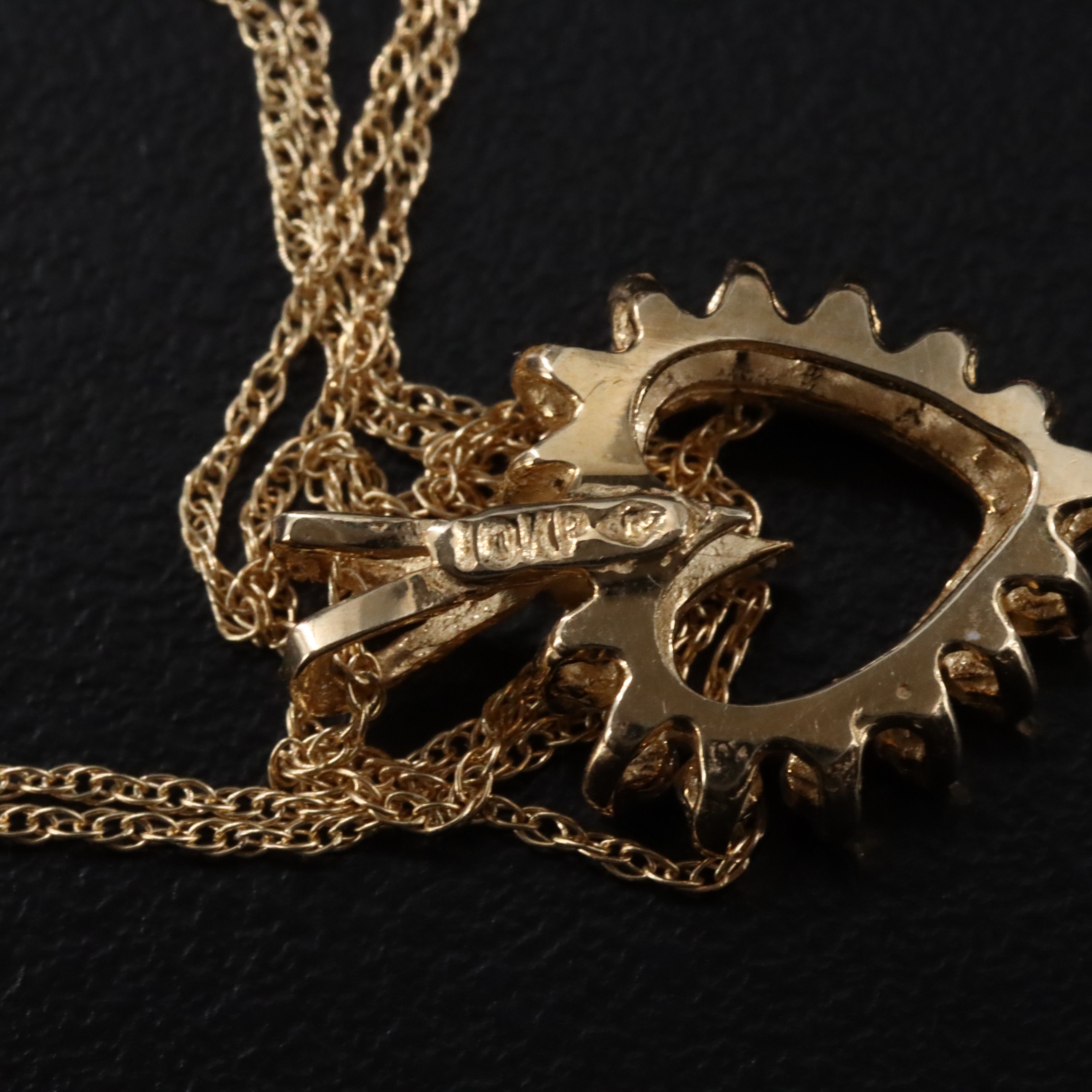 10K 0.24 CTW Diamond Heart Pendant Necklace