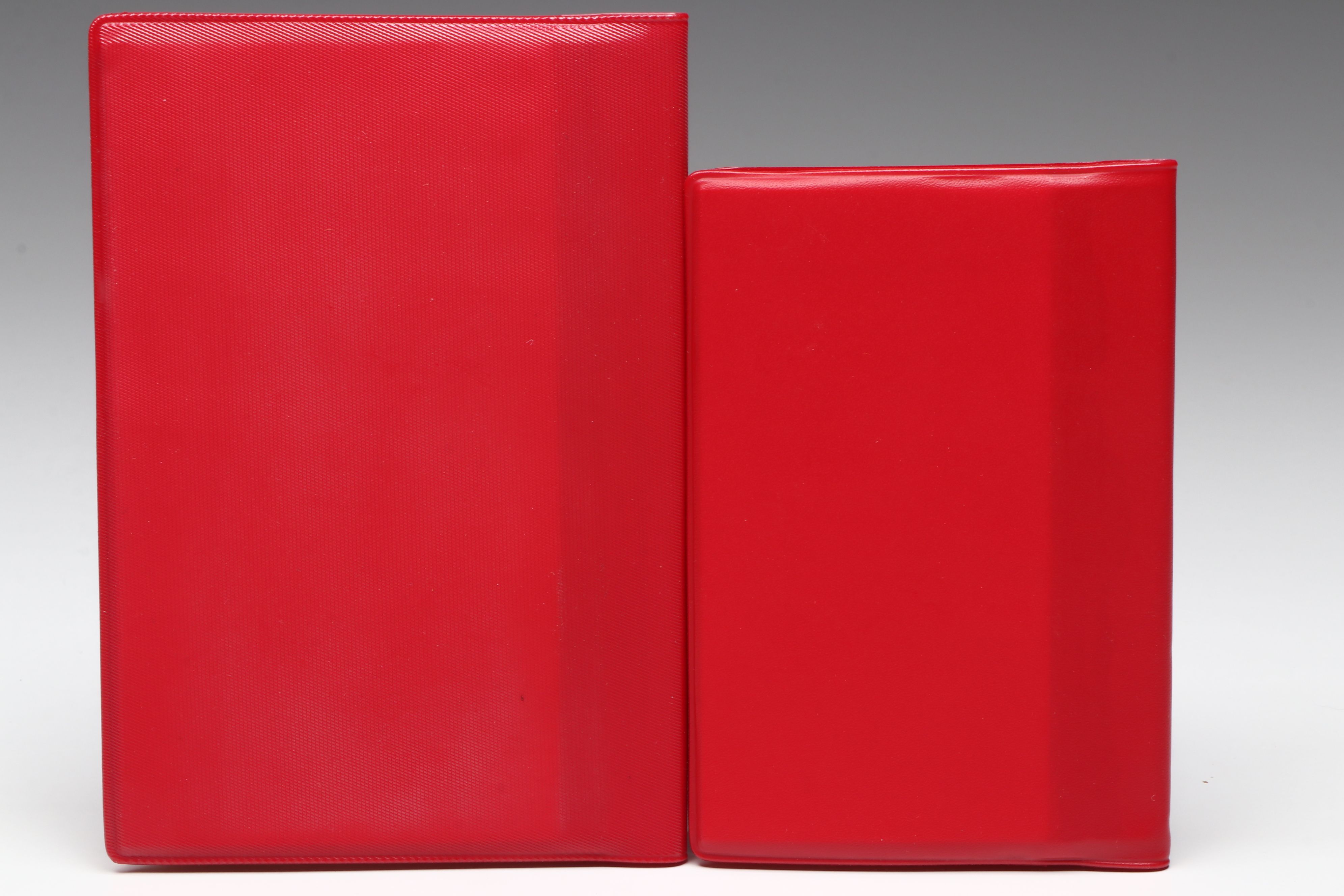 First and Vest-Pocket Edition "Chairman Mao Tse-tung on People's War," 1967