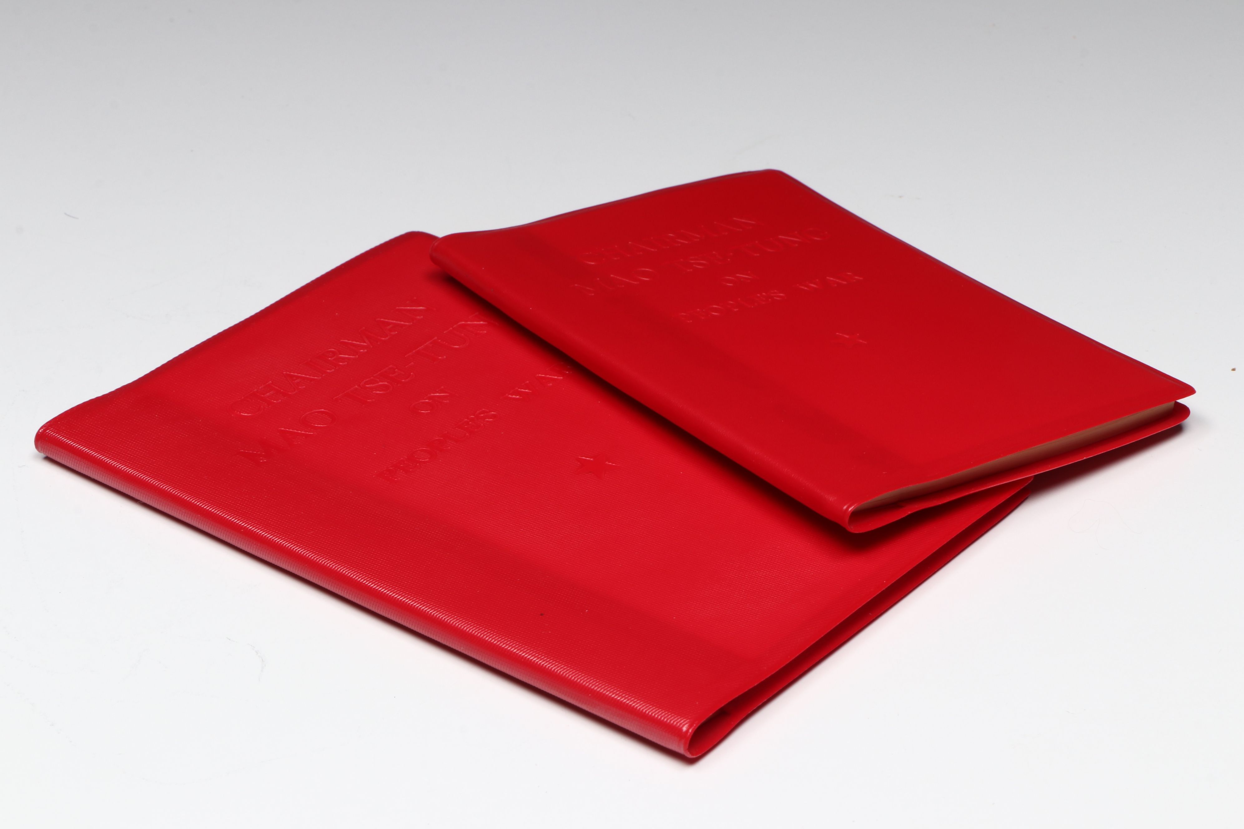 First and Vest-Pocket Edition "Chairman Mao Tse-tung on People's War," 1967