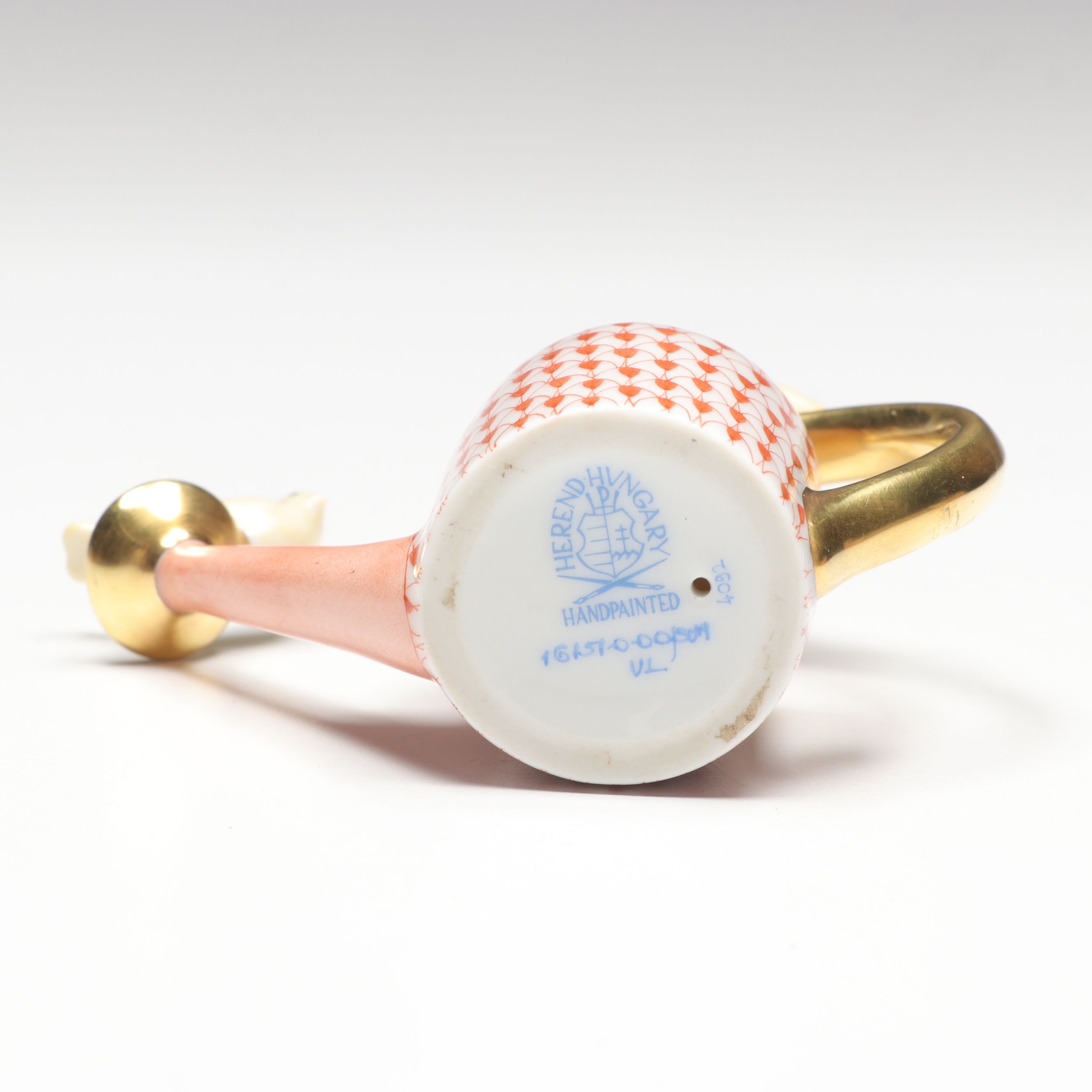 Herend Rust Fishnet with Gold "Watering Can with Birds" Porcelain Figurine