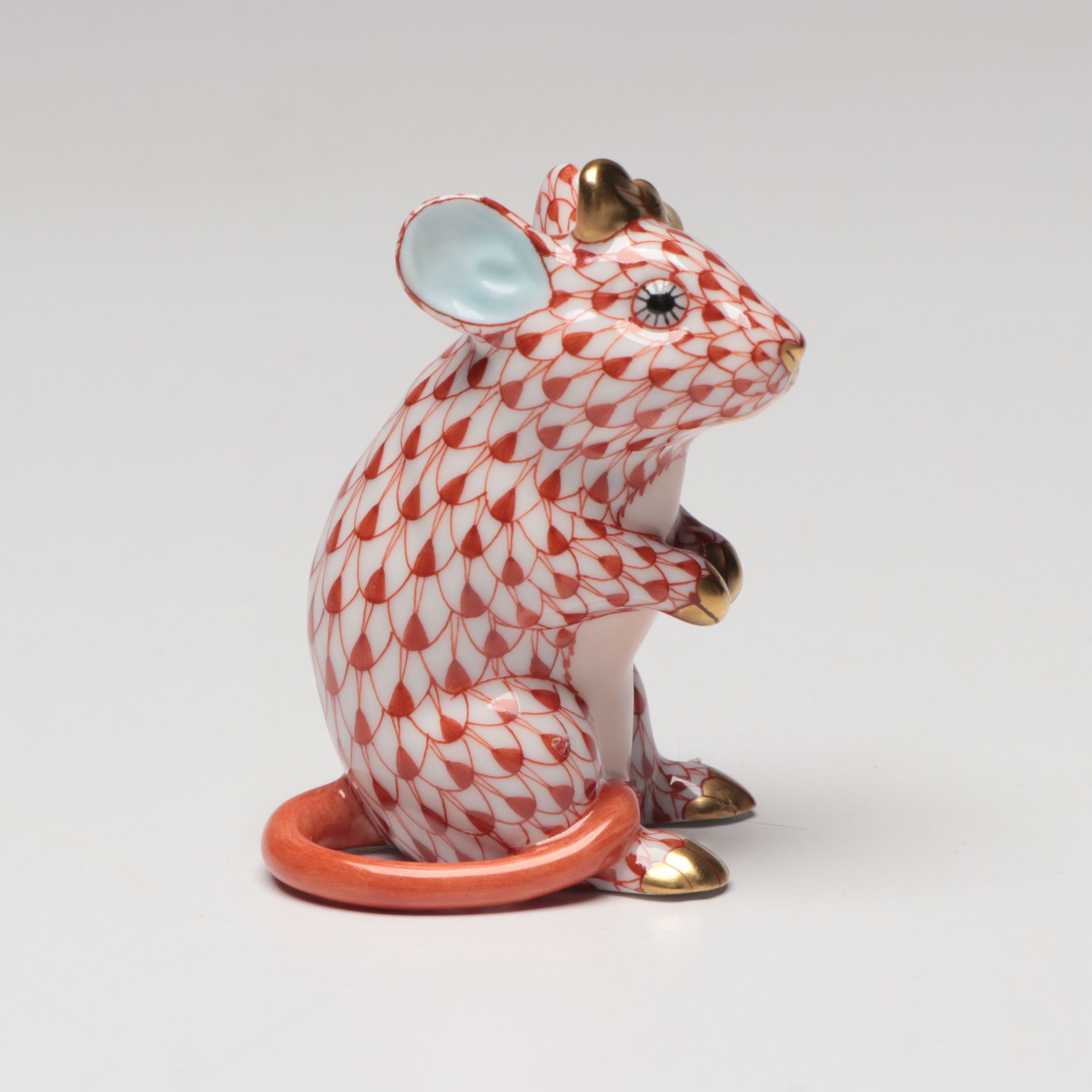 Herend Rust Fishnet with Gold “Mouse with Bow” Porcelain Figurine
