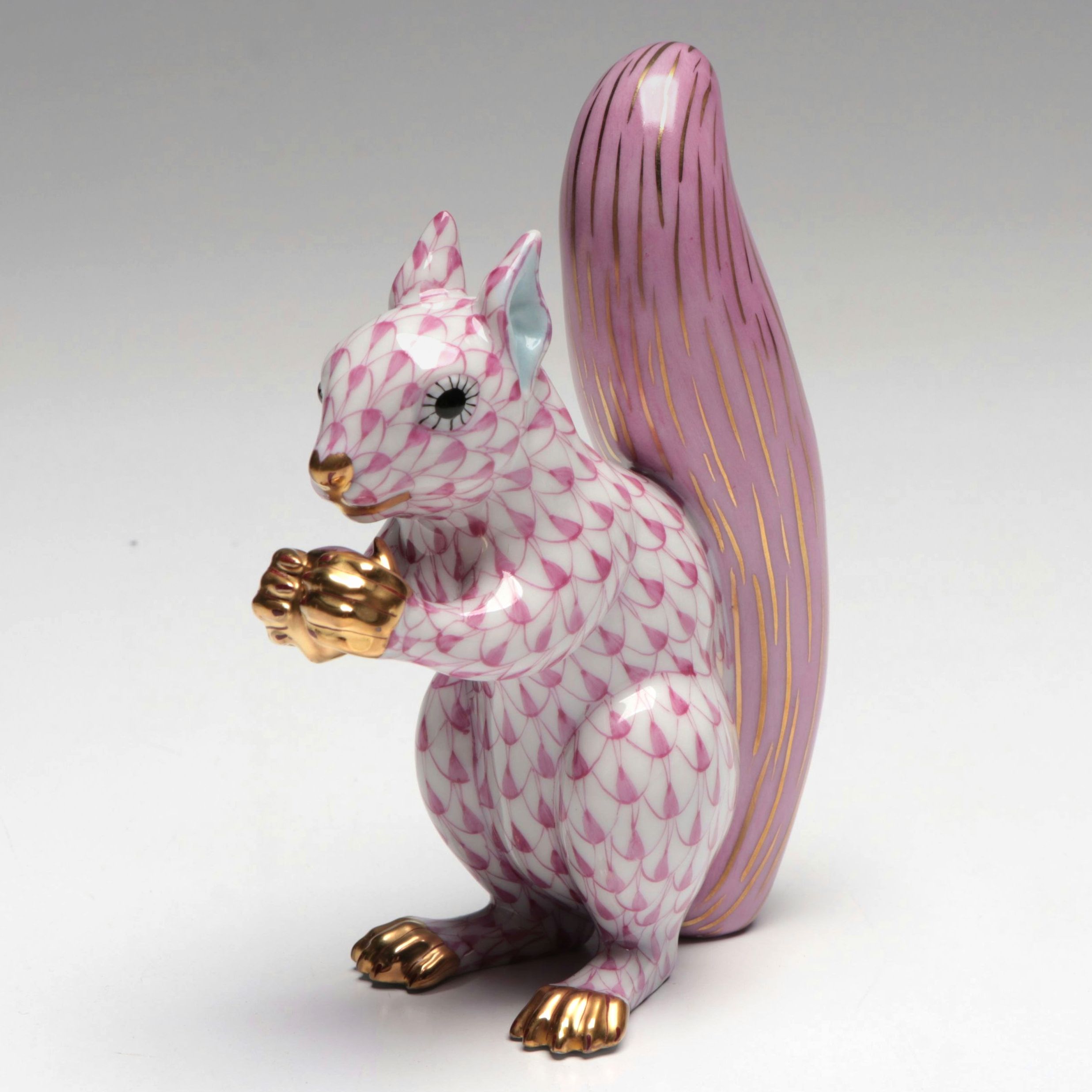 Herend Raspberry Fishnet with Gold "Squirrel" Porcelain Figurine