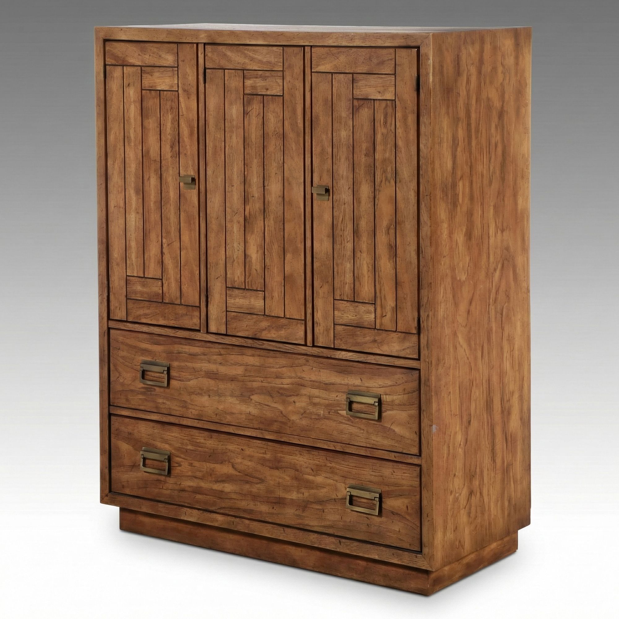 Drexel Woodbriar Collection Pecan and Brass Campaign Style Chest