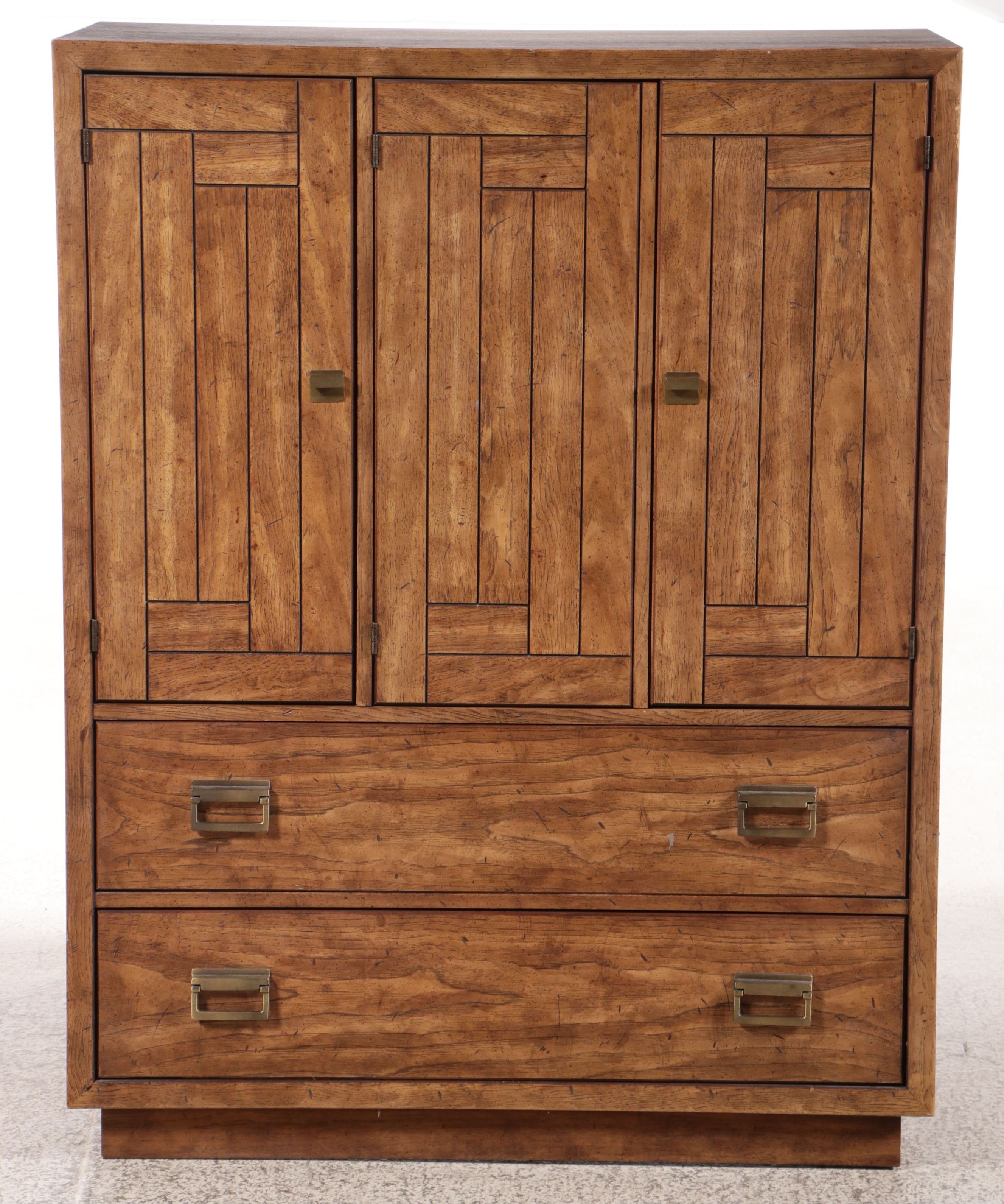 Drexel Woodbriar Collection Pecan and Brass Campaign Style Chest