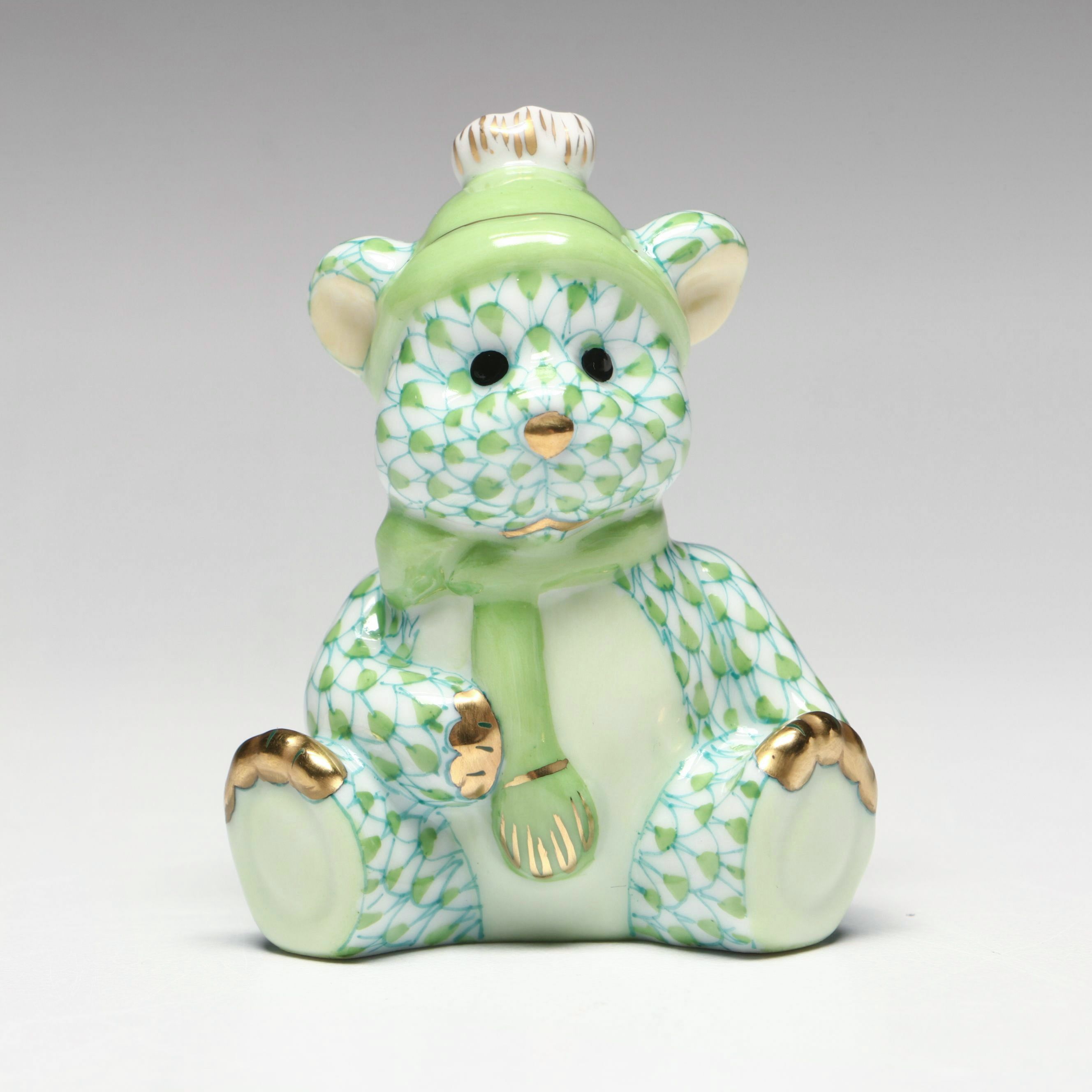 Herend Key Lime Fishnet with Gold "Winter Bear" Porcelain Figurine