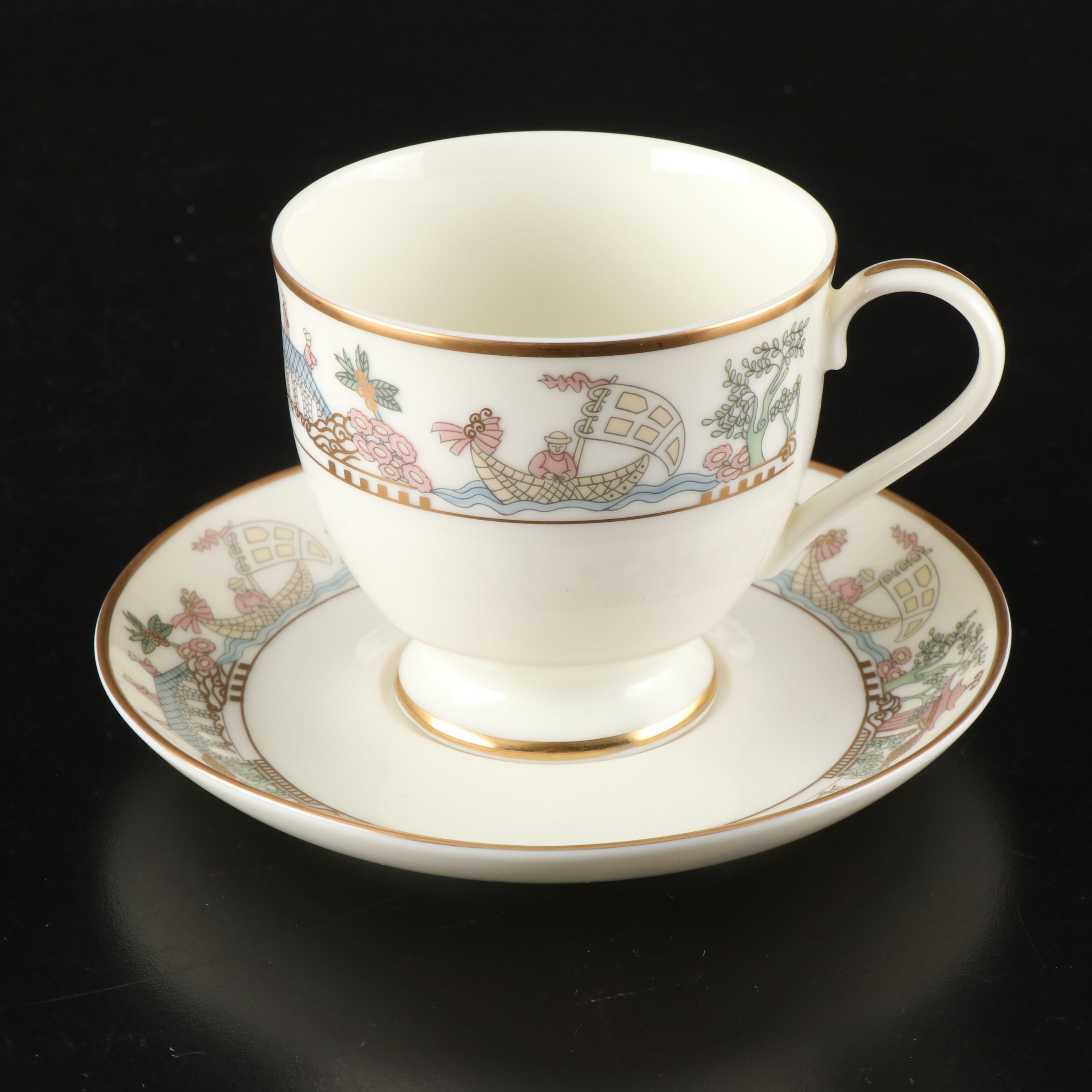 Gorham "East Wind" Gold Trim Porcelain Dinnerware and Serving Pieces, 1992-1994