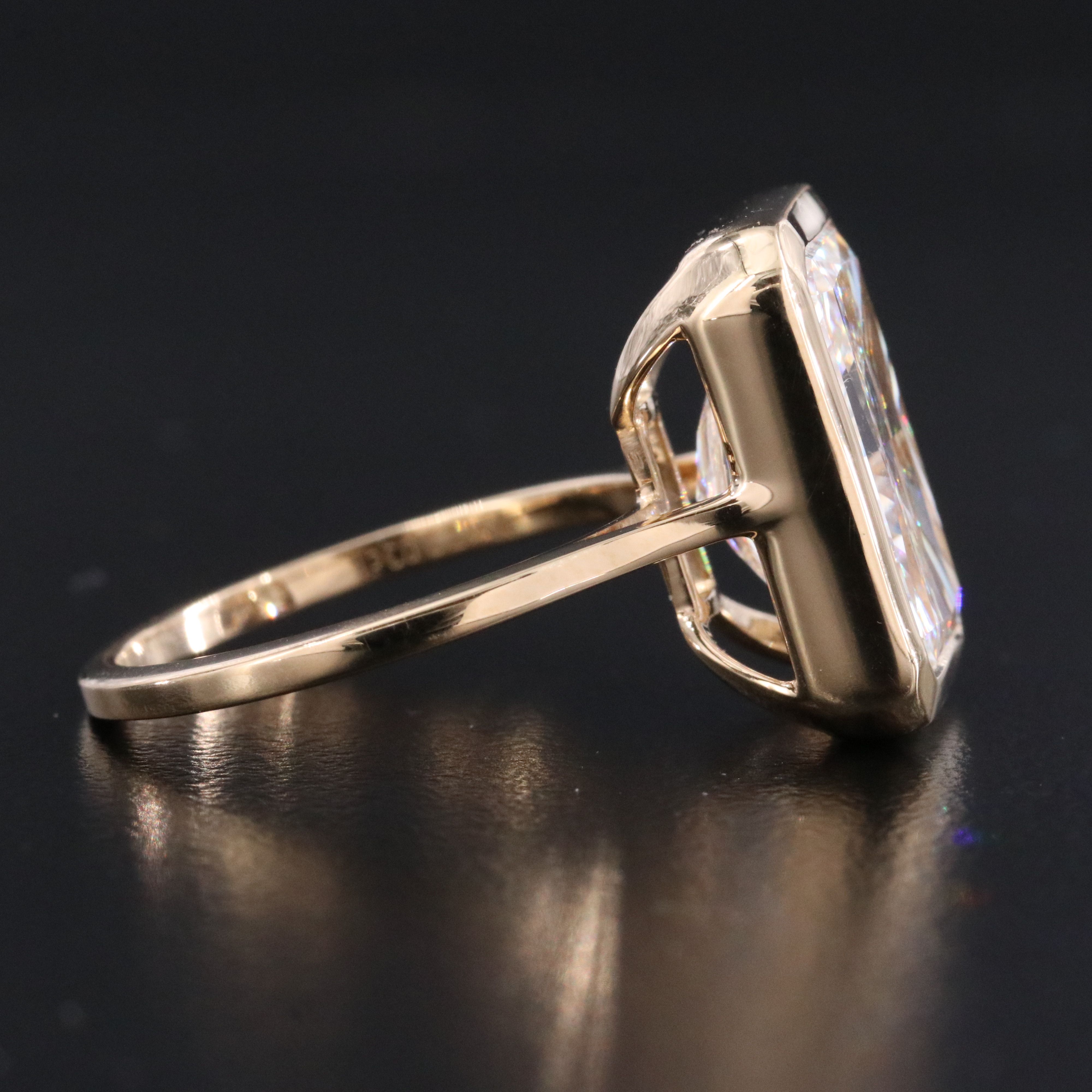 18K 7.03 CT Lab Grown Diamond Solitaire Ring with IGI Report