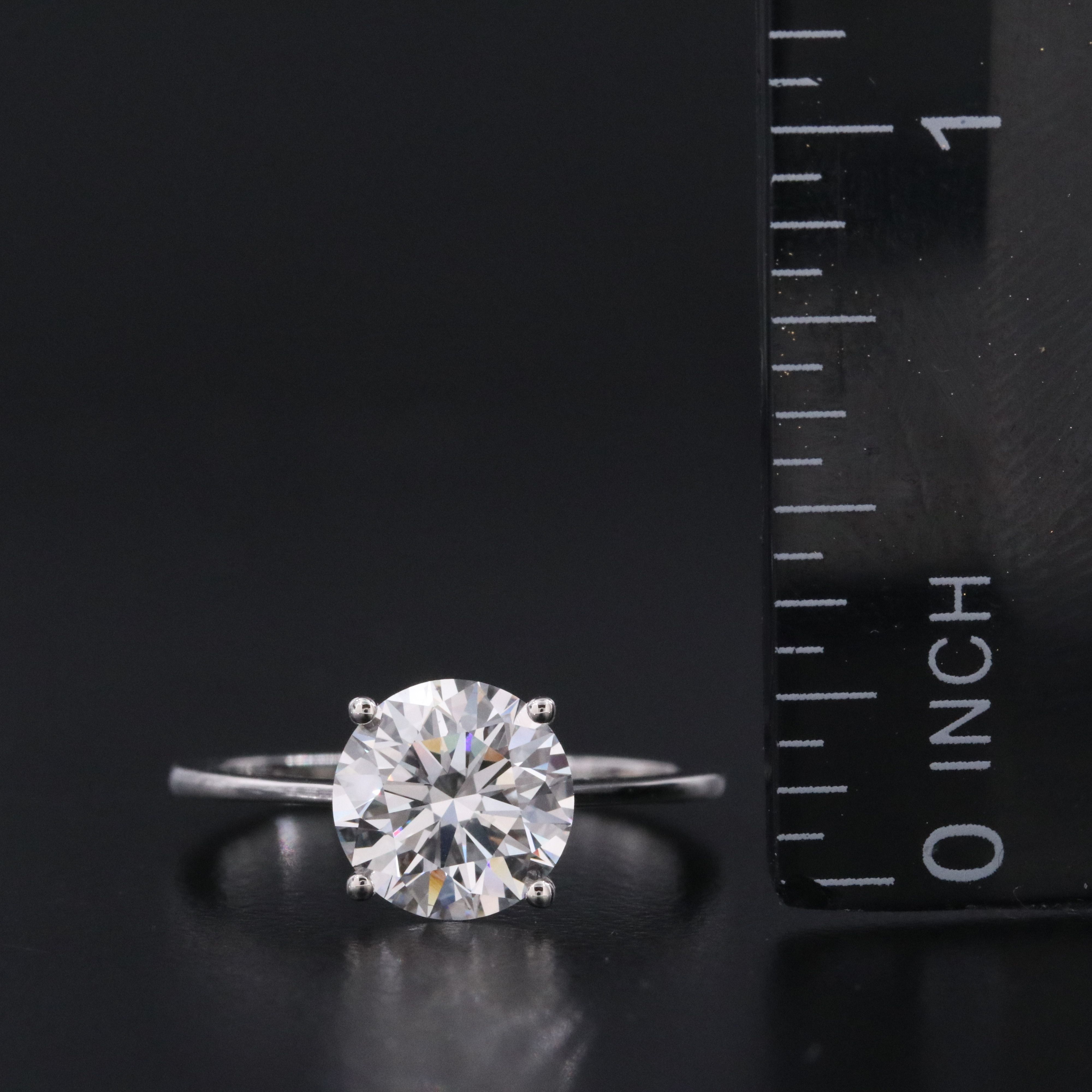 18K 3.07 CT Lab Grown Diamond Solitaire Ring with IGI Report