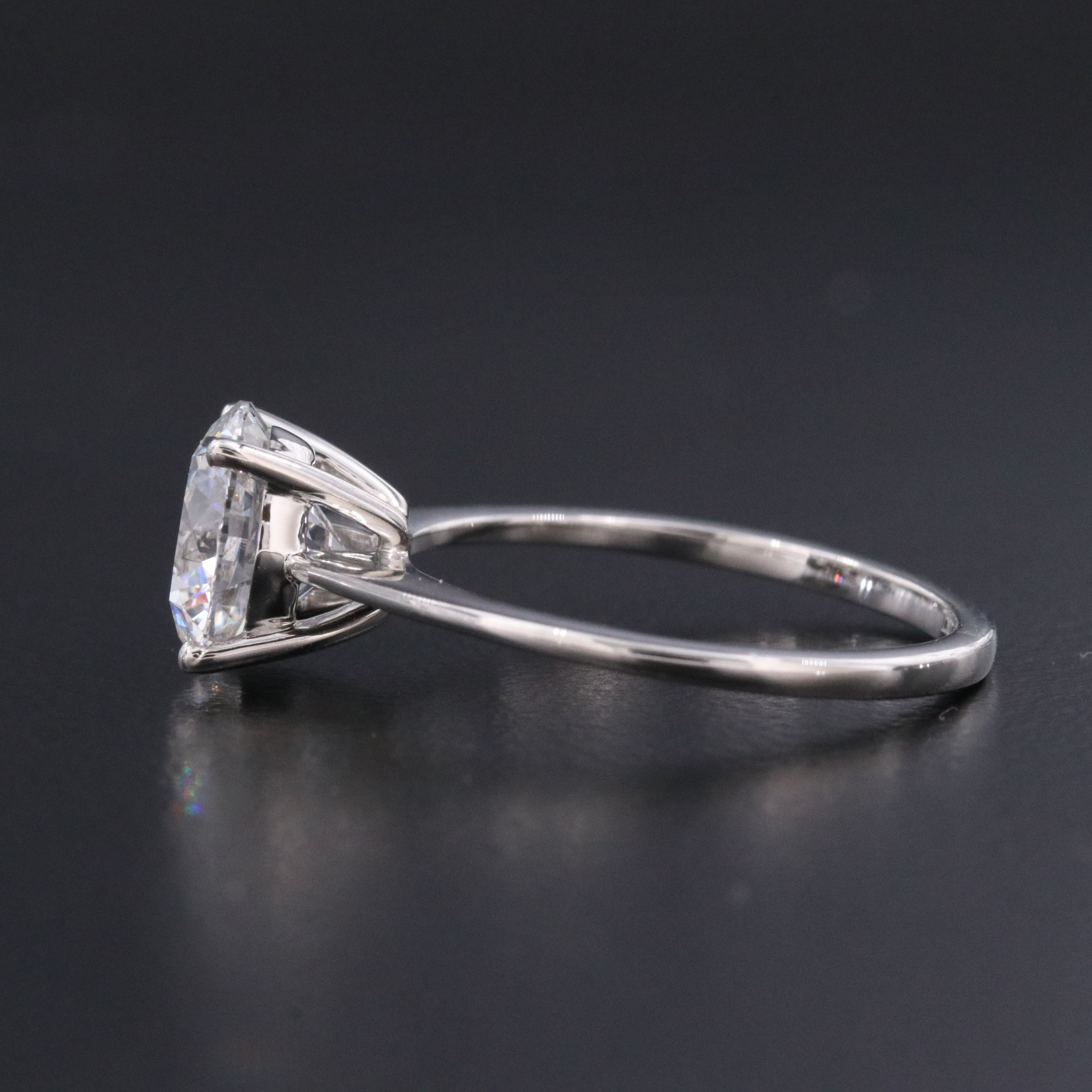 18K 3.07 CT Lab Grown Diamond Solitaire Ring with IGI Report