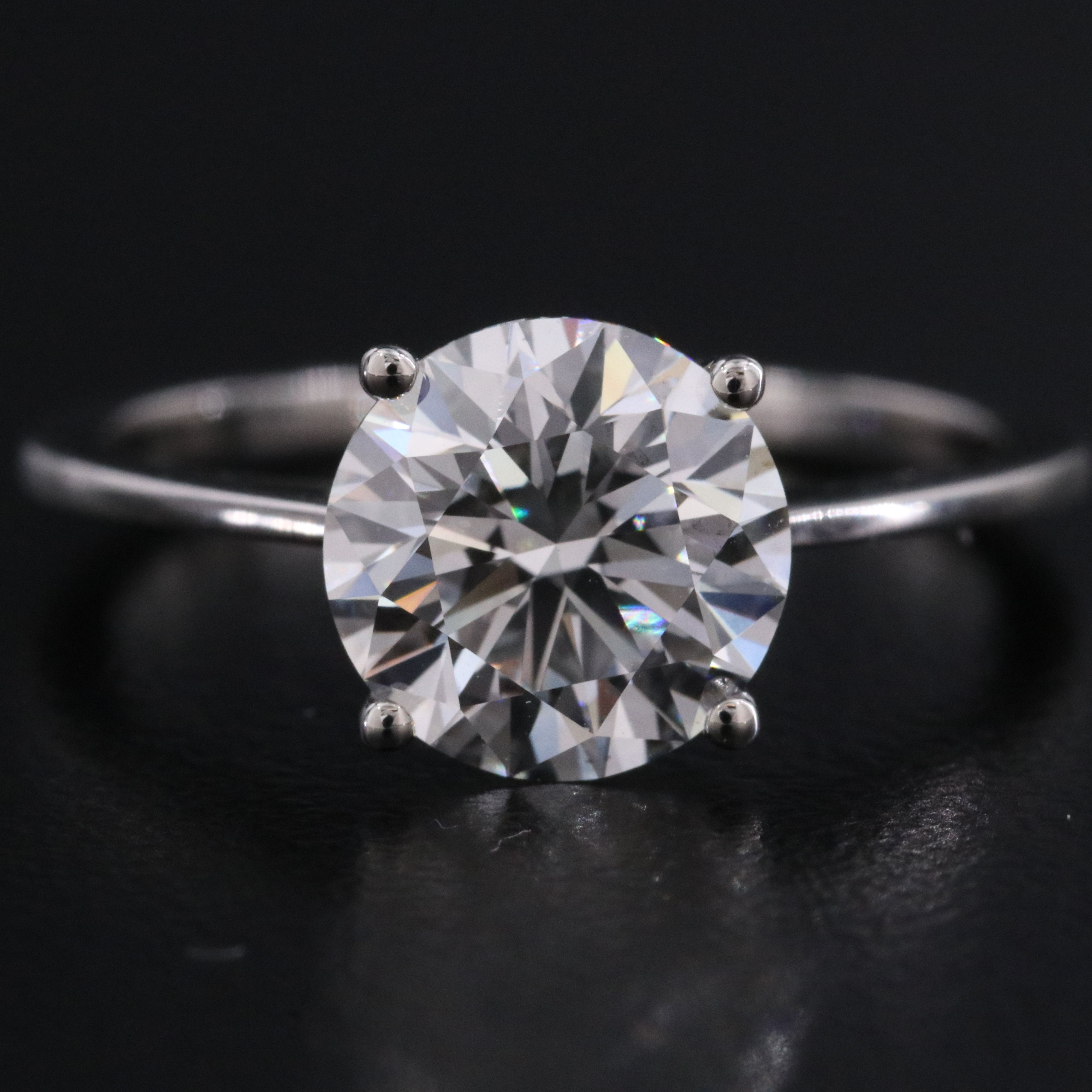 18K 3.07 CT Lab Grown Diamond Solitaire Ring with IGI Report