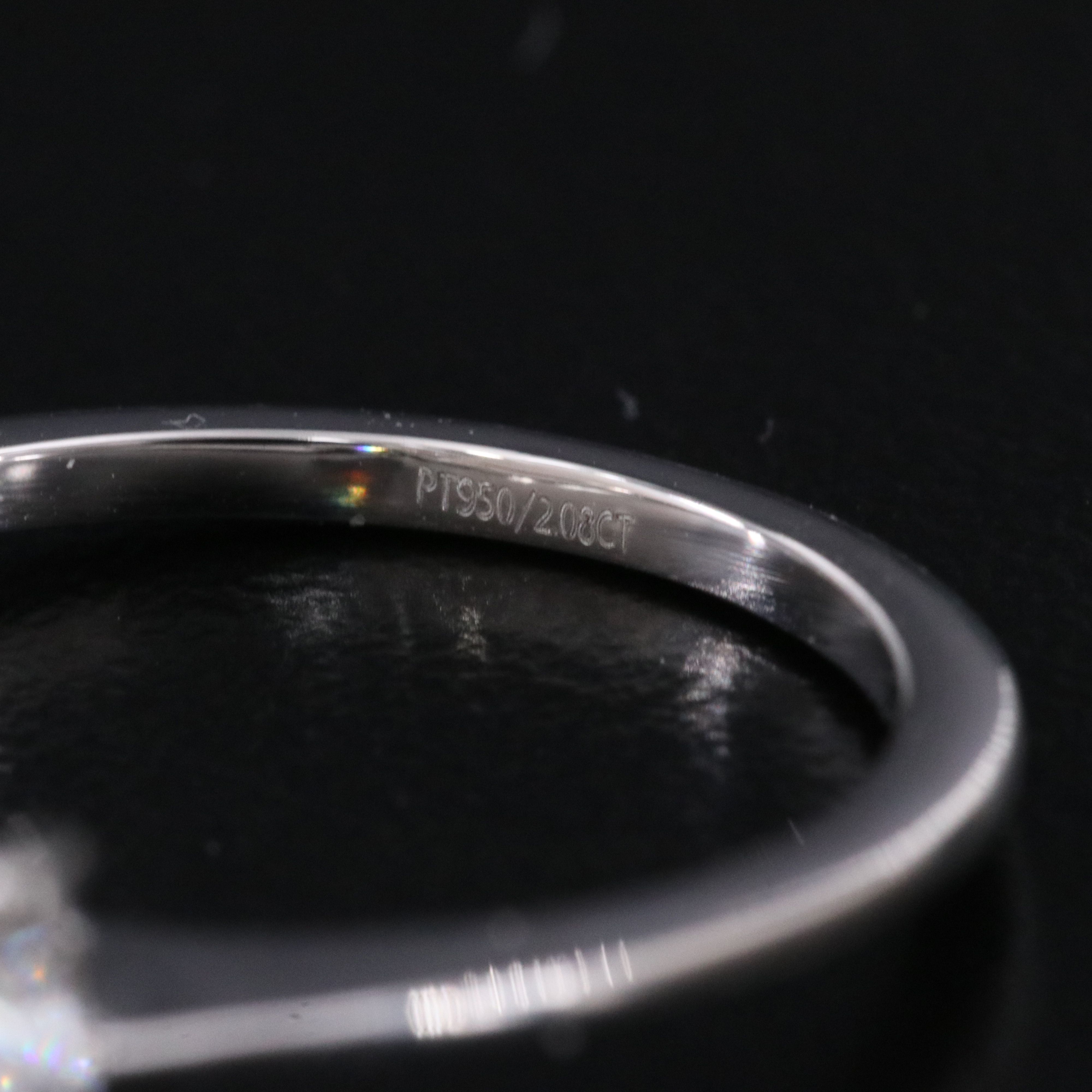 18K 3.07 CT Lab Grown Diamond Solitaire Ring with IGI Report