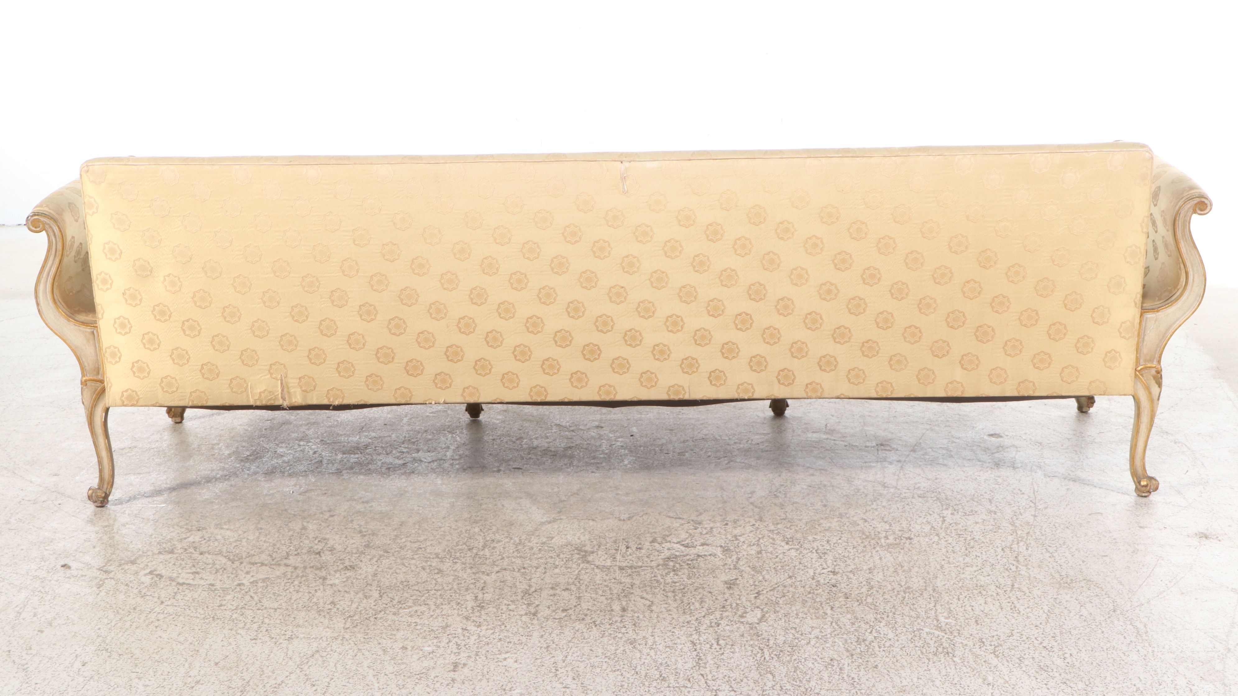 North Italian (Piedmontese) Carved Giltwood and Polychrome Grand Canape