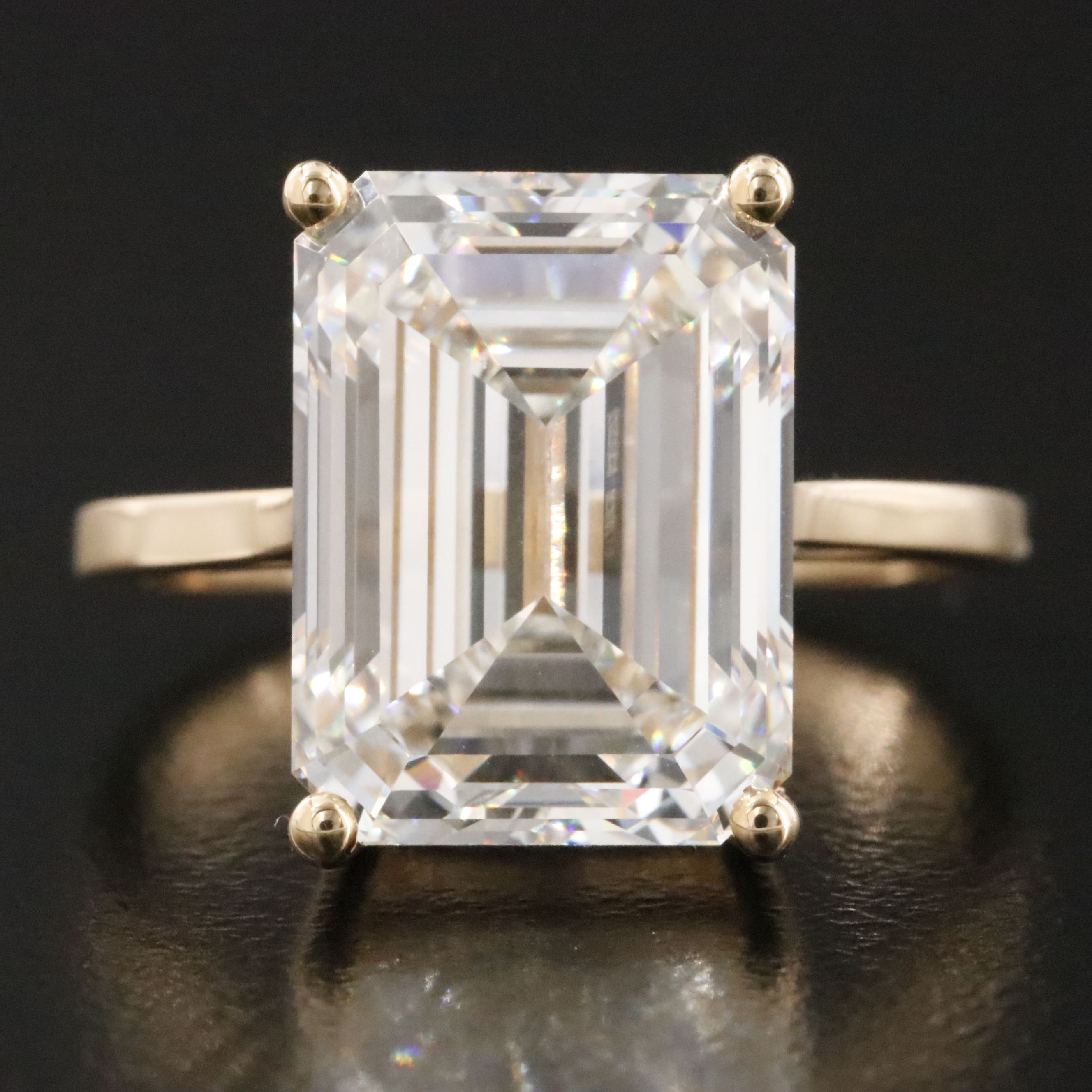 18K 7.49 CT Lab Grown Diamond Solitaire Ring with IGI Report