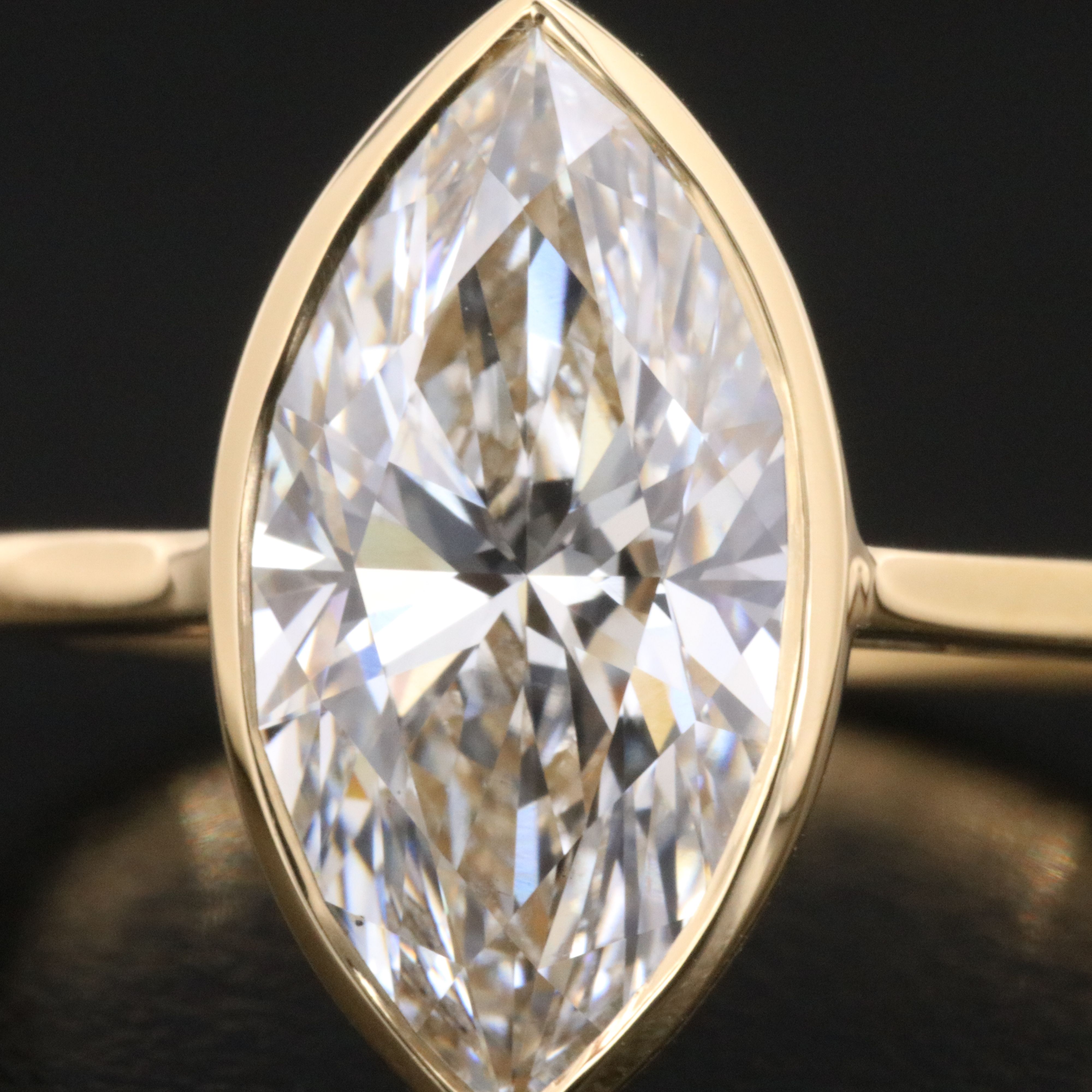 18K 2.89 CT Lab Grown Diamond Solitaire Ring with IGI Report