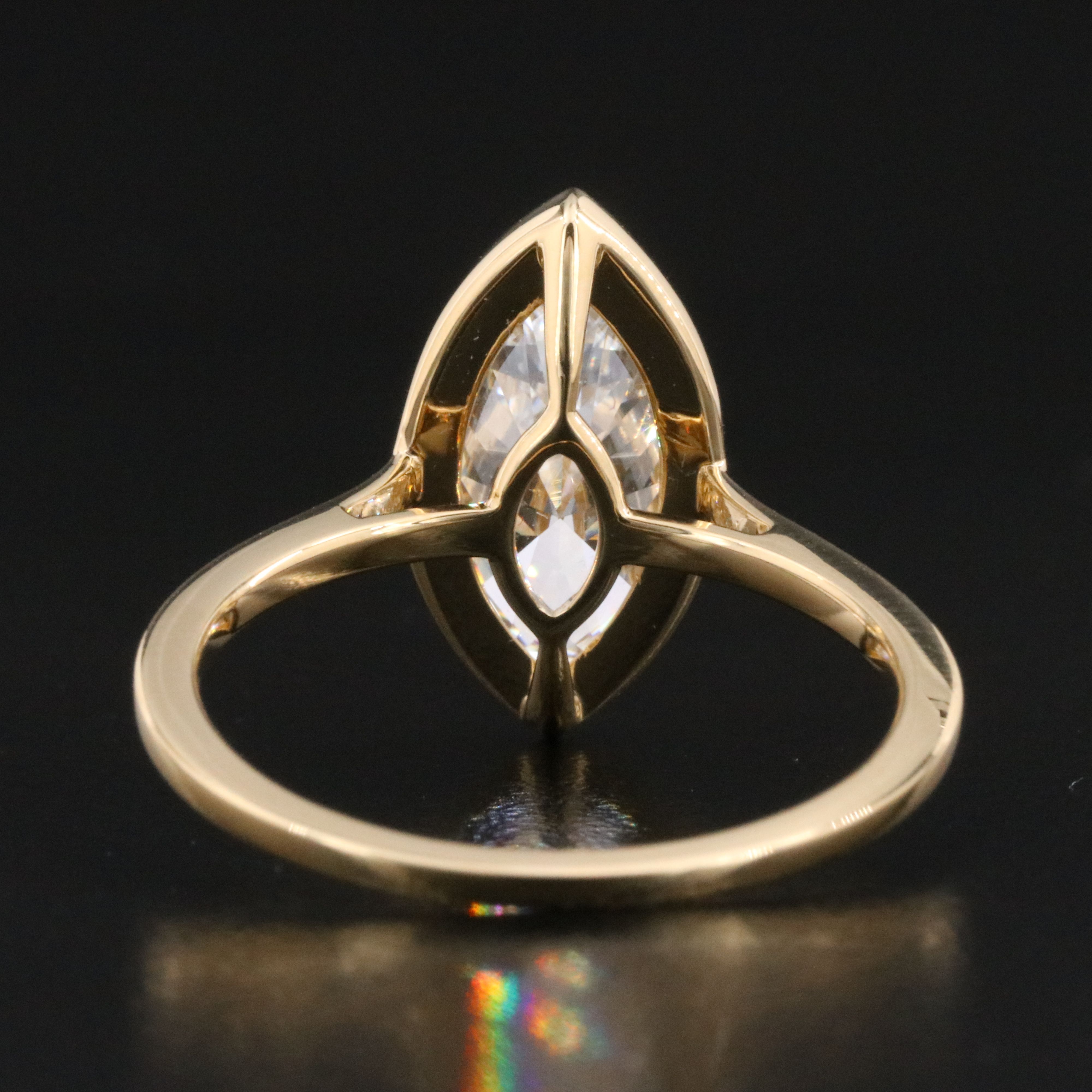 18K 2.89 CT Lab Grown Diamond Solitaire Ring with IGI Report