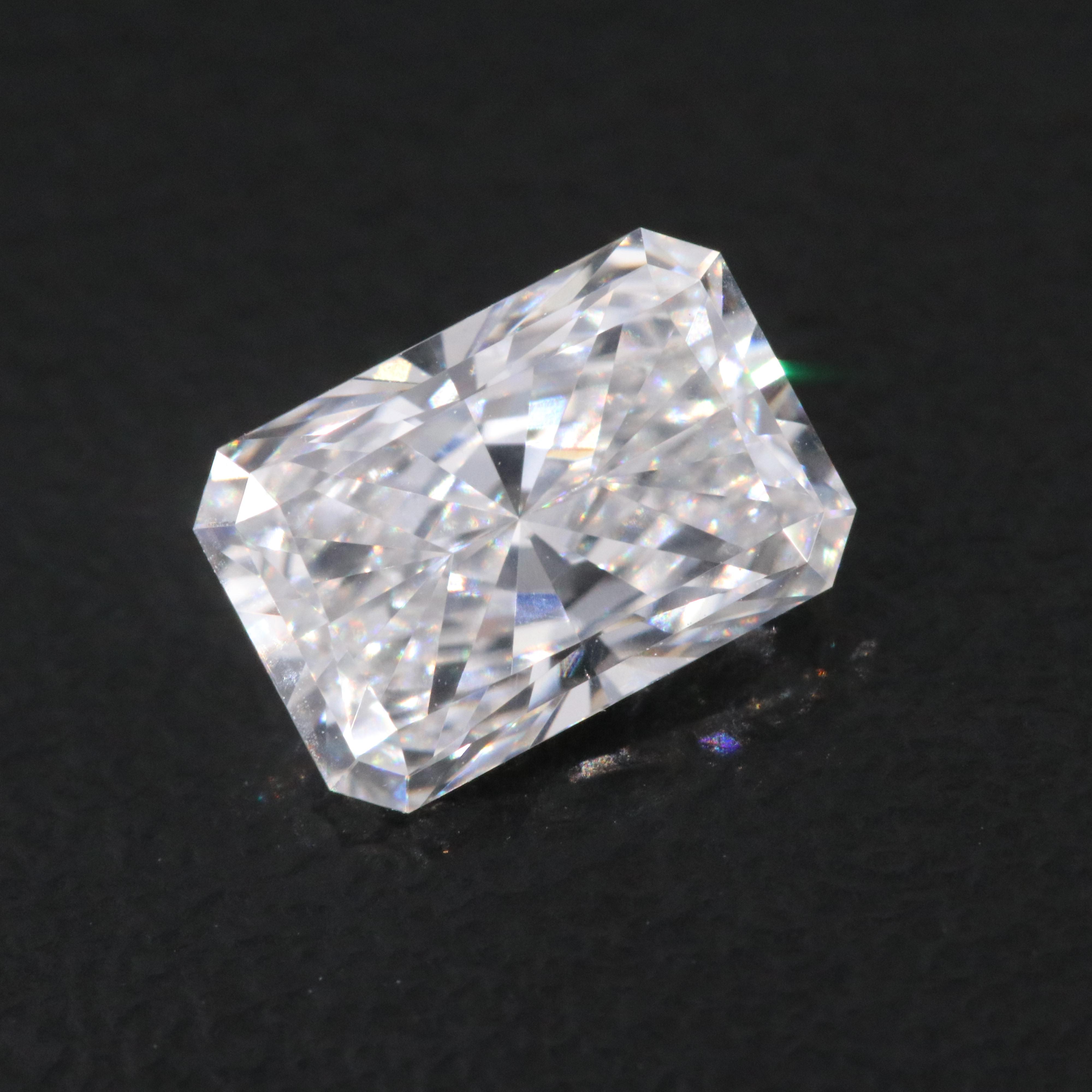 Loose 1.31 CT Lab Grown Diamond with IGI Report