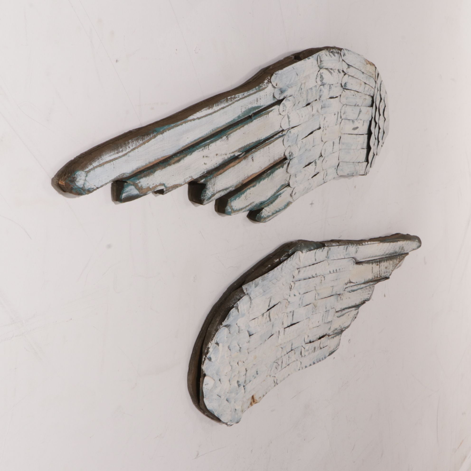 Folk Art Angel Wing Wall Decor