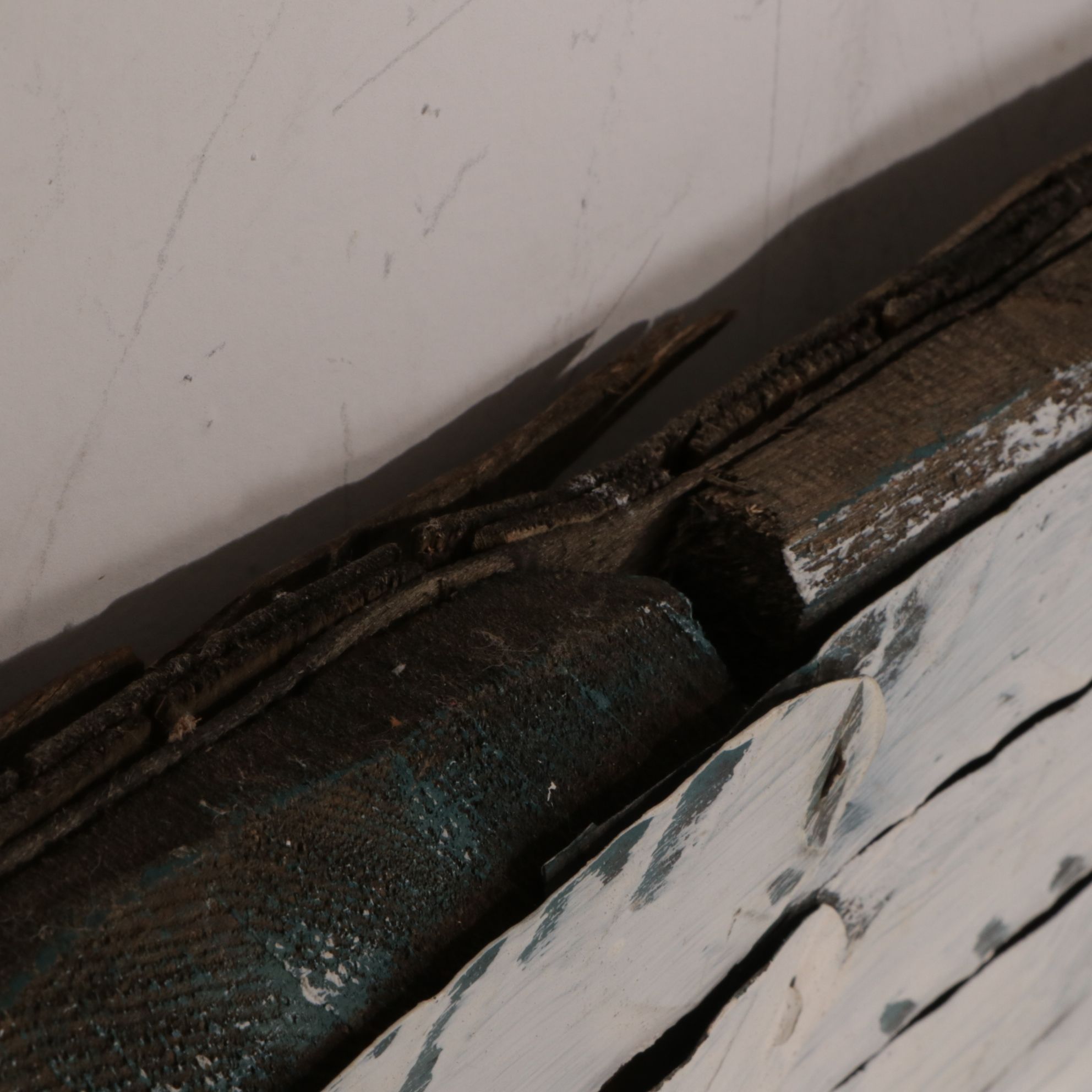 Folk Art Angel Wing Wall Decor