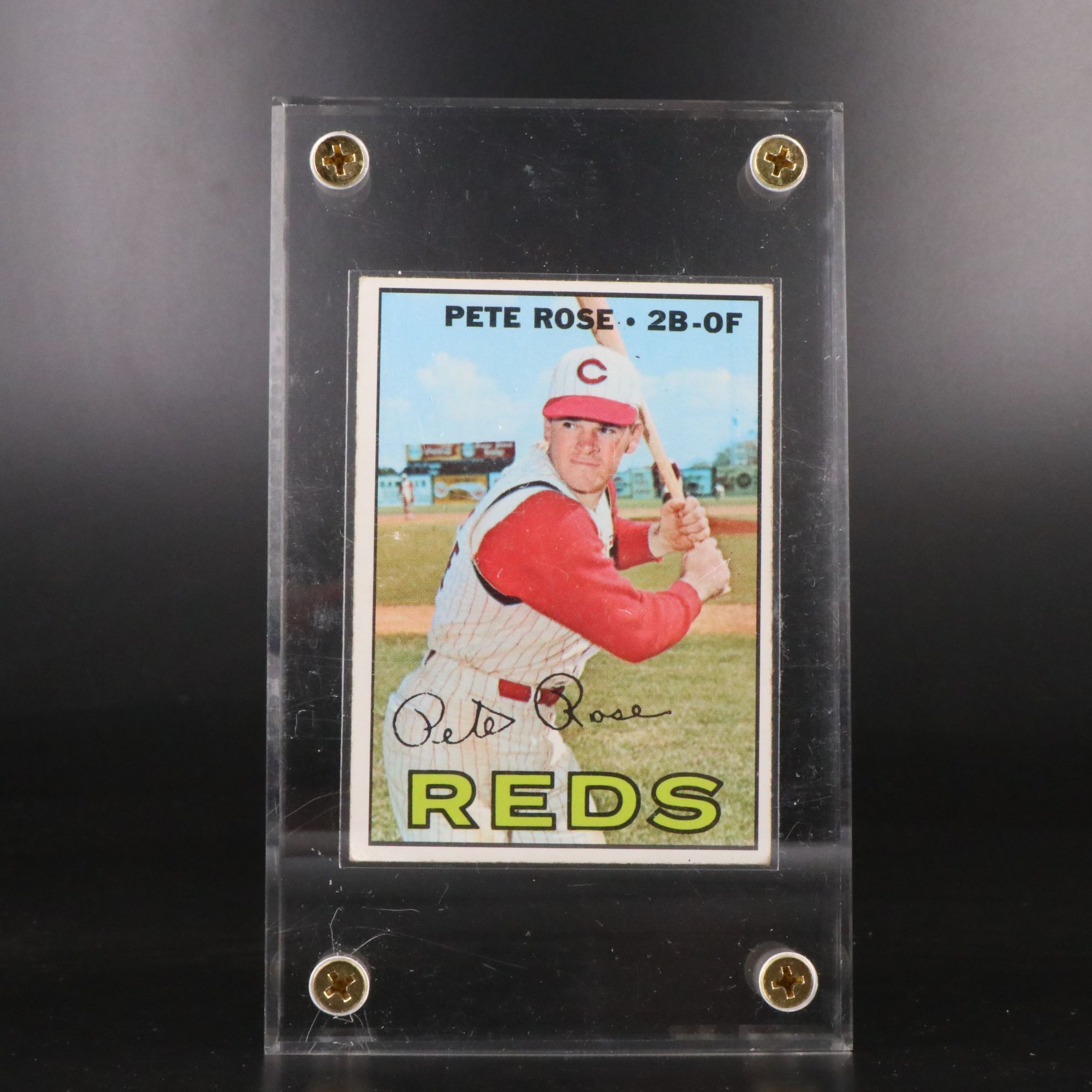 1966 and 1967 Topps Pete Rose Cincinnati Reds Baseball Cards