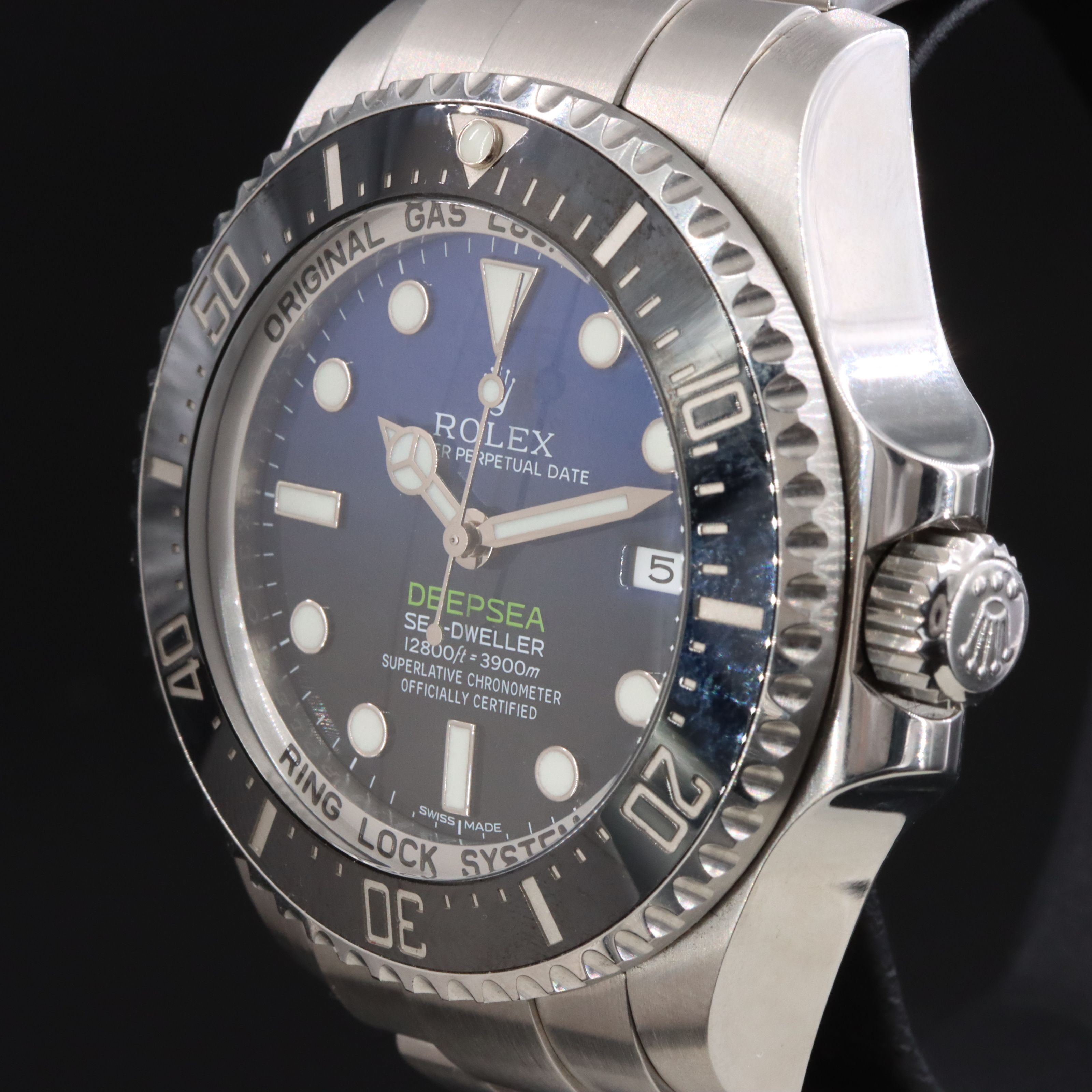 Rolex DeepSea Sea-Dweller "James Cameron" Watch 116660 With Guarantee Card