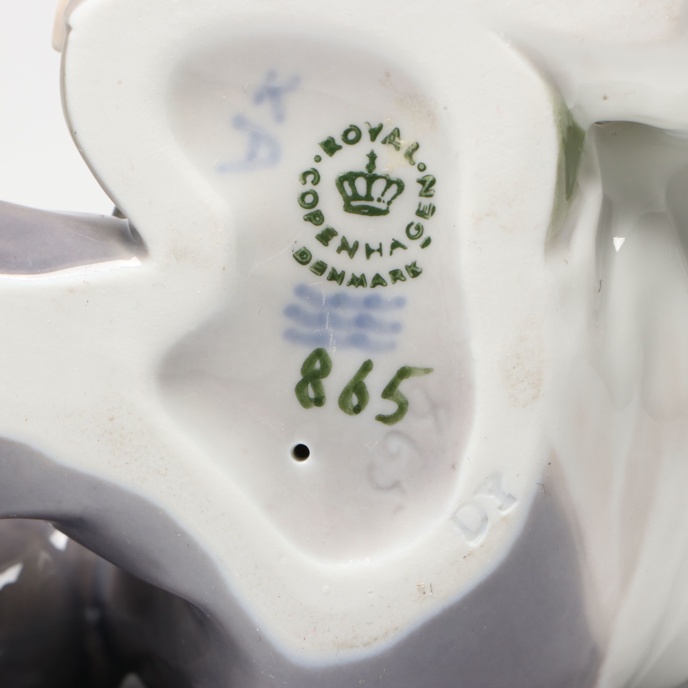 Lladró "Female Attorney",  "Stage Partners" and More Porcelain Figurines