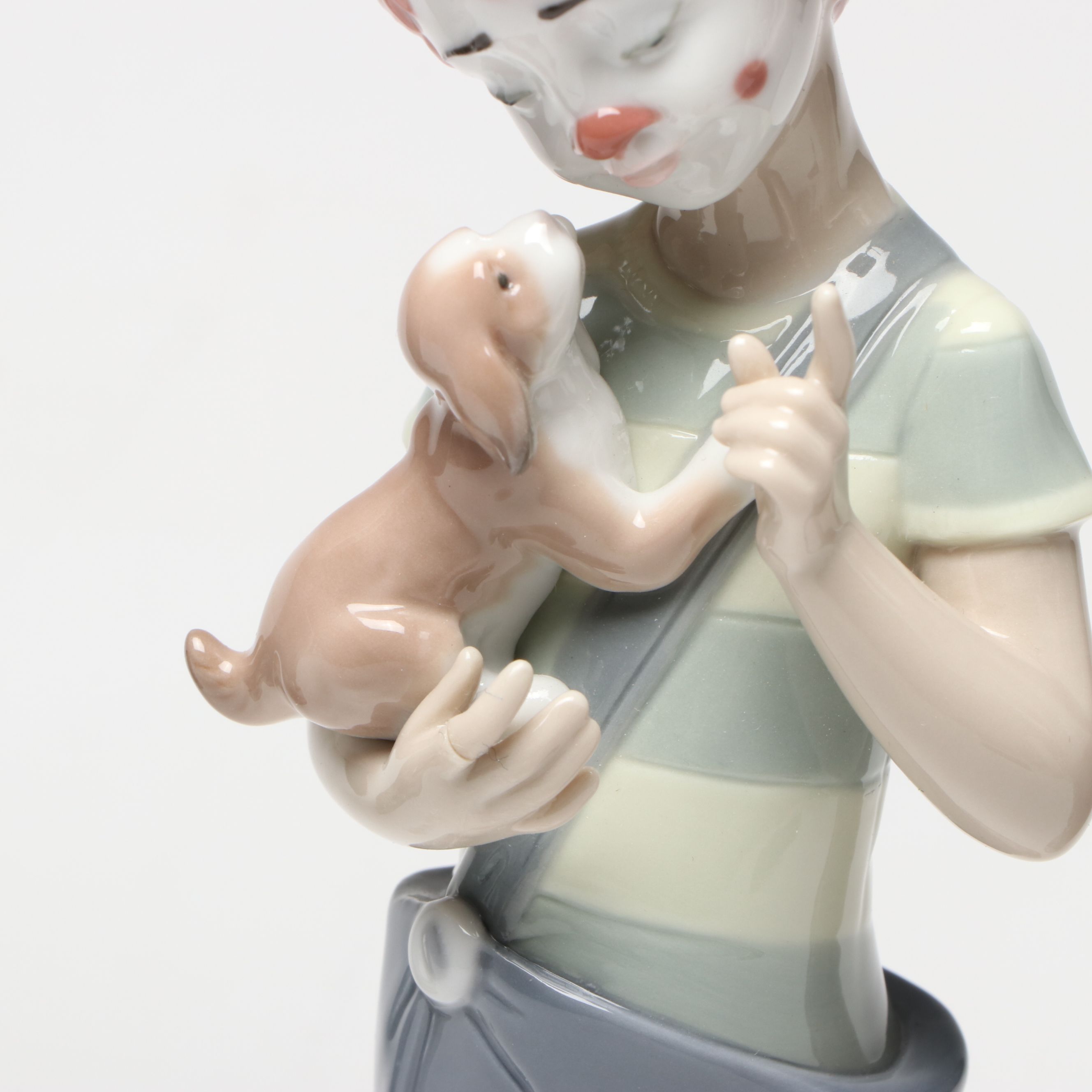 Lladró "Female Attorney",  "Stage Partners" and More Porcelain Figurines