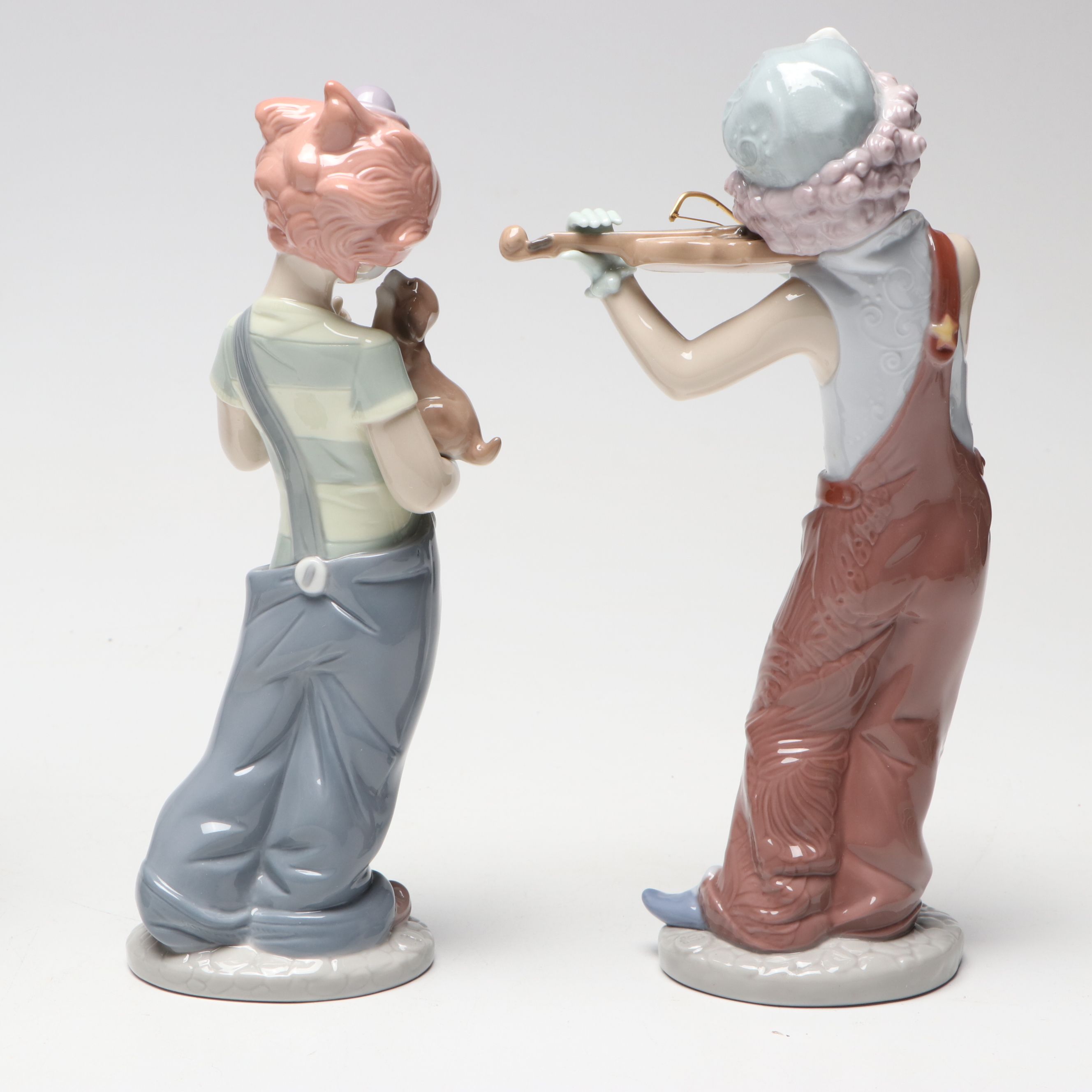 Lladró "Female Attorney",  "Stage Partners" and More Porcelain Figurines