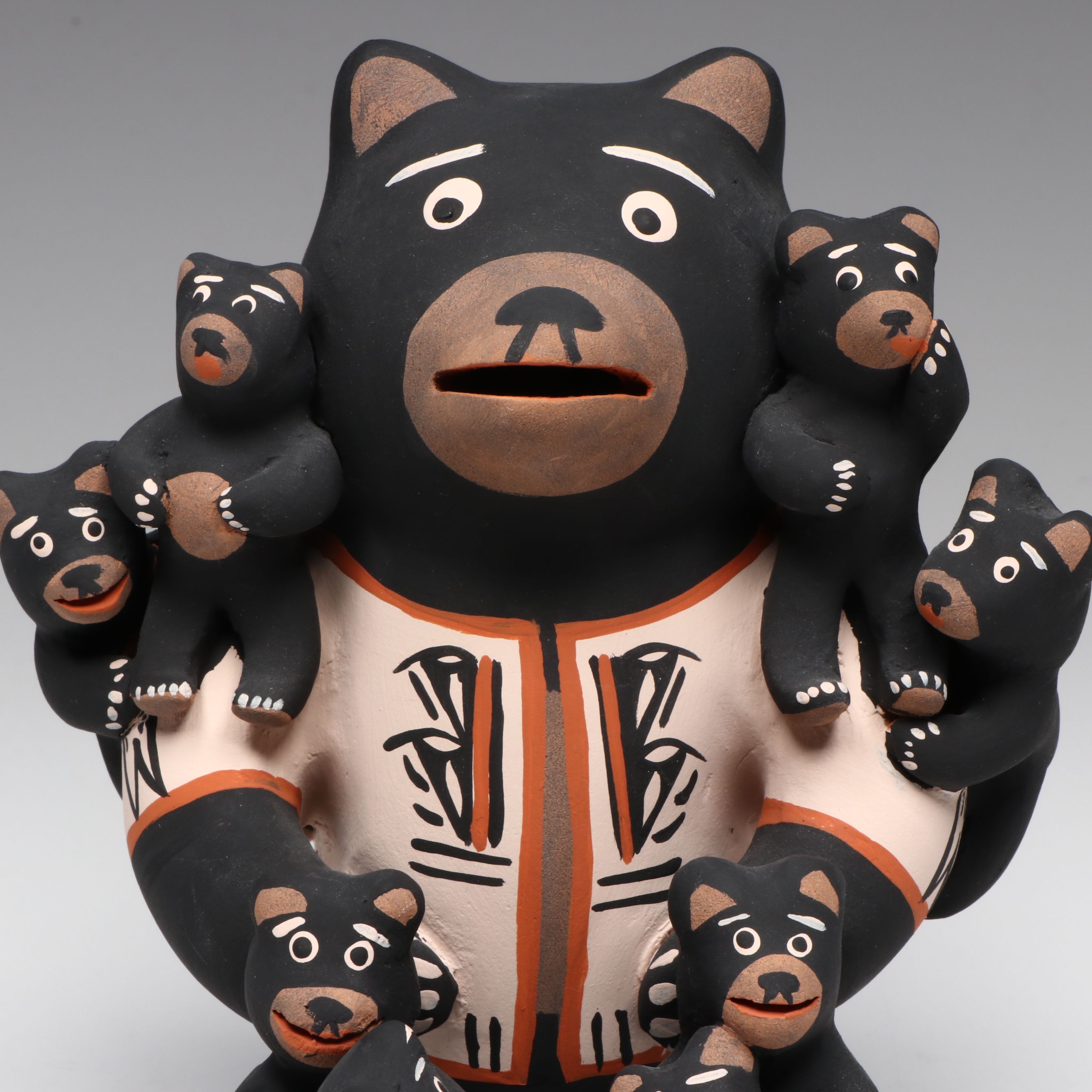Johnna Herrera Cochiti Pueblo Pottery Bear Storyteller
