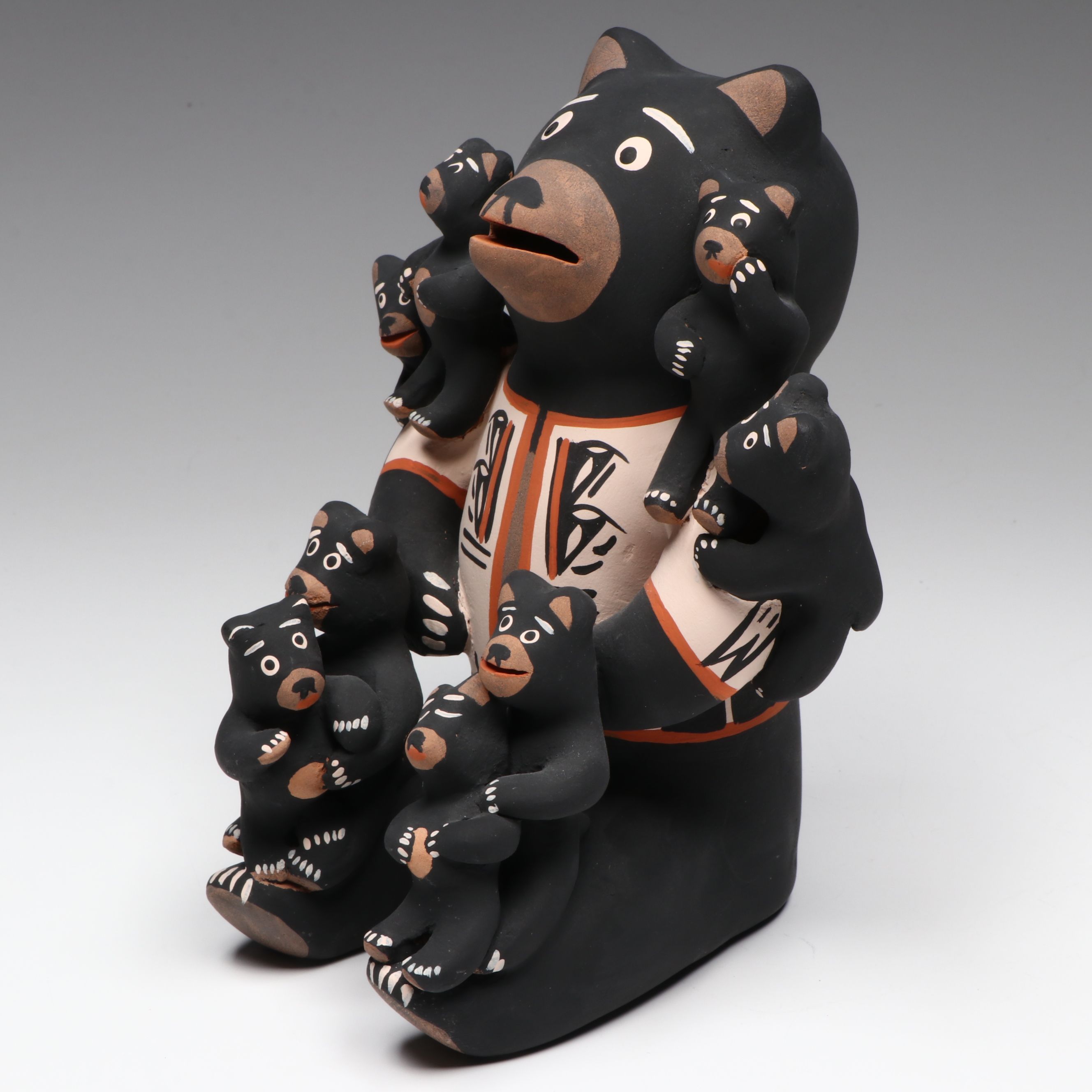 Johnna Herrera Cochiti Pueblo Pottery Bear Storyteller