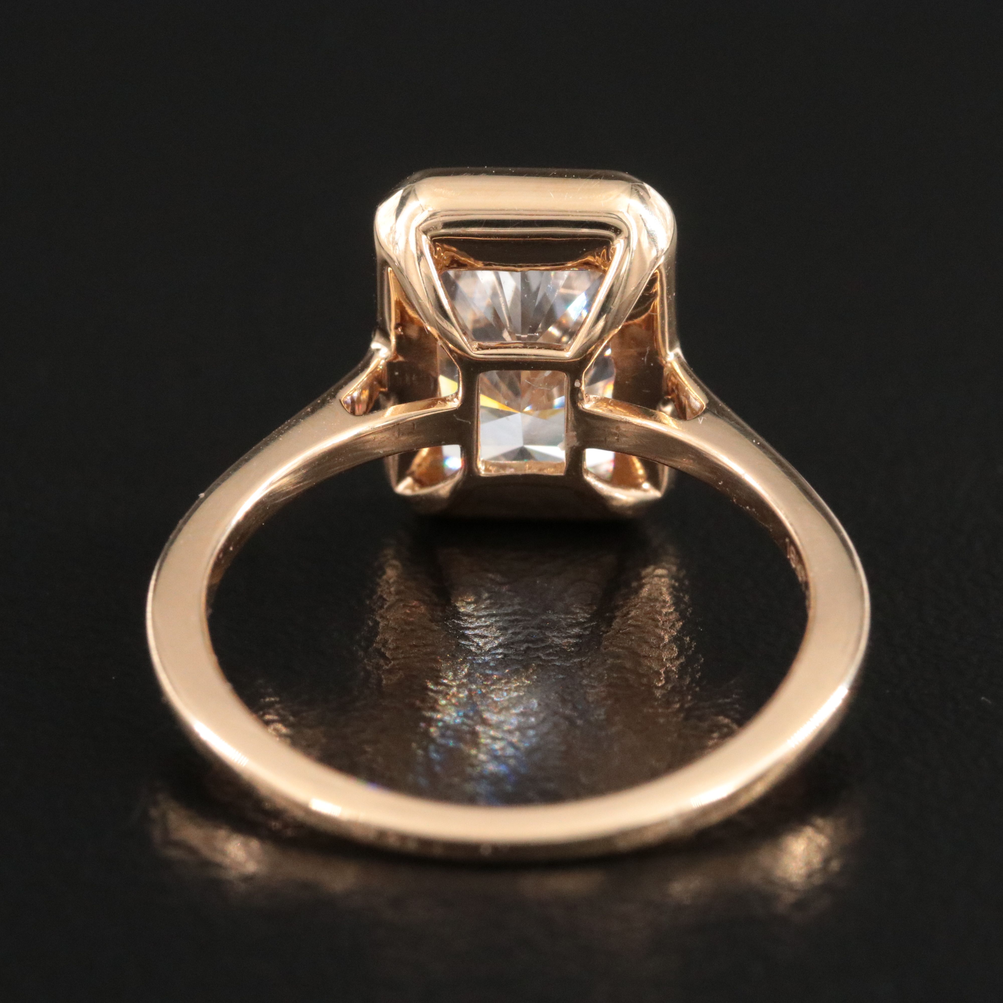 18K 3.10 CT Lab Grown Diamond Solitaire Ring with IGI Report