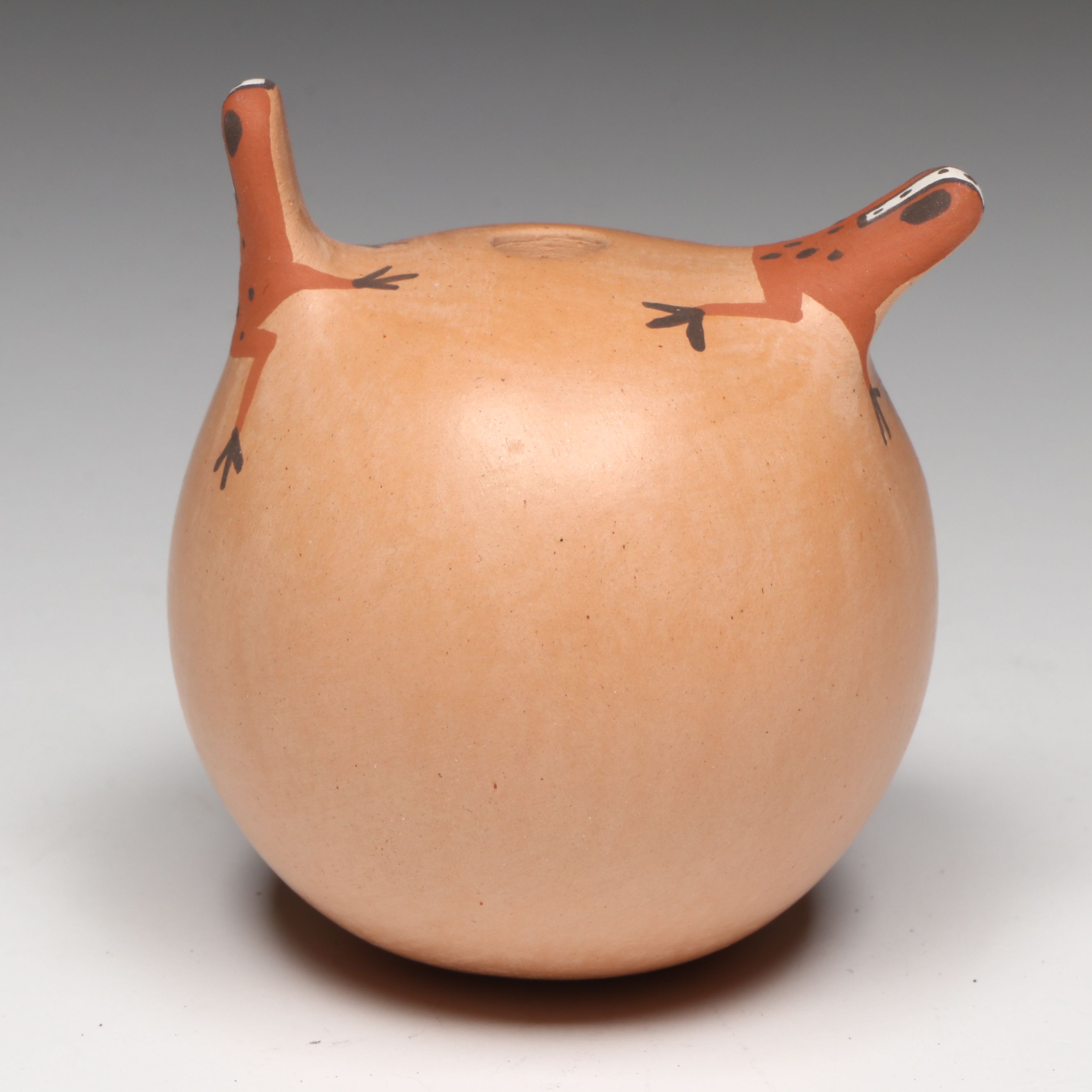 Agnes Peynetsa Zuni Pueblo Pottery Frog Seed Pot
