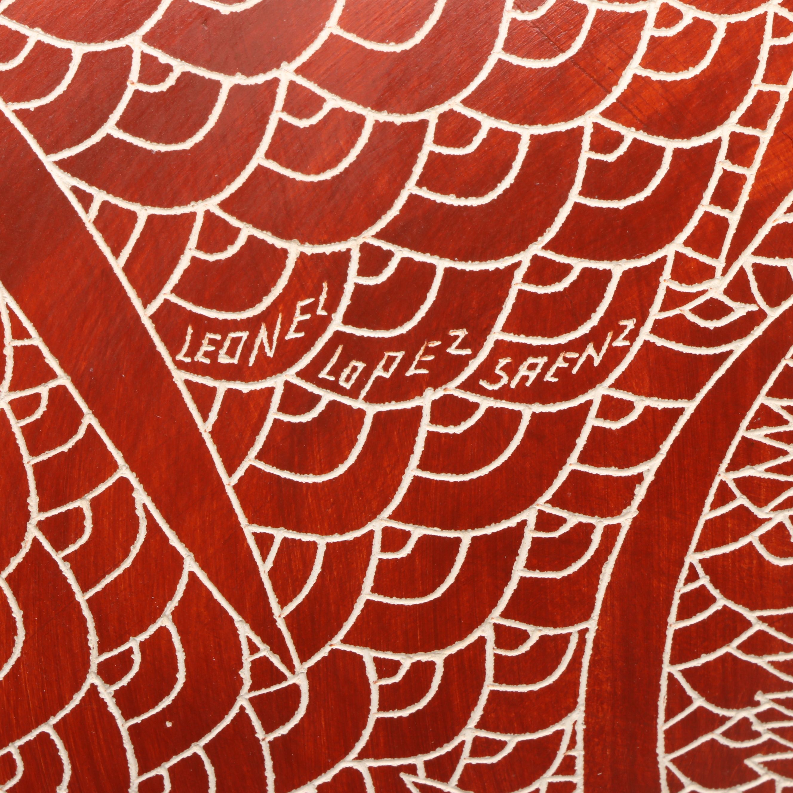 Leonel Lopez Saenz Mata Ortiz Pueblo Pottery Sgraffito Lizard Vase or Pot