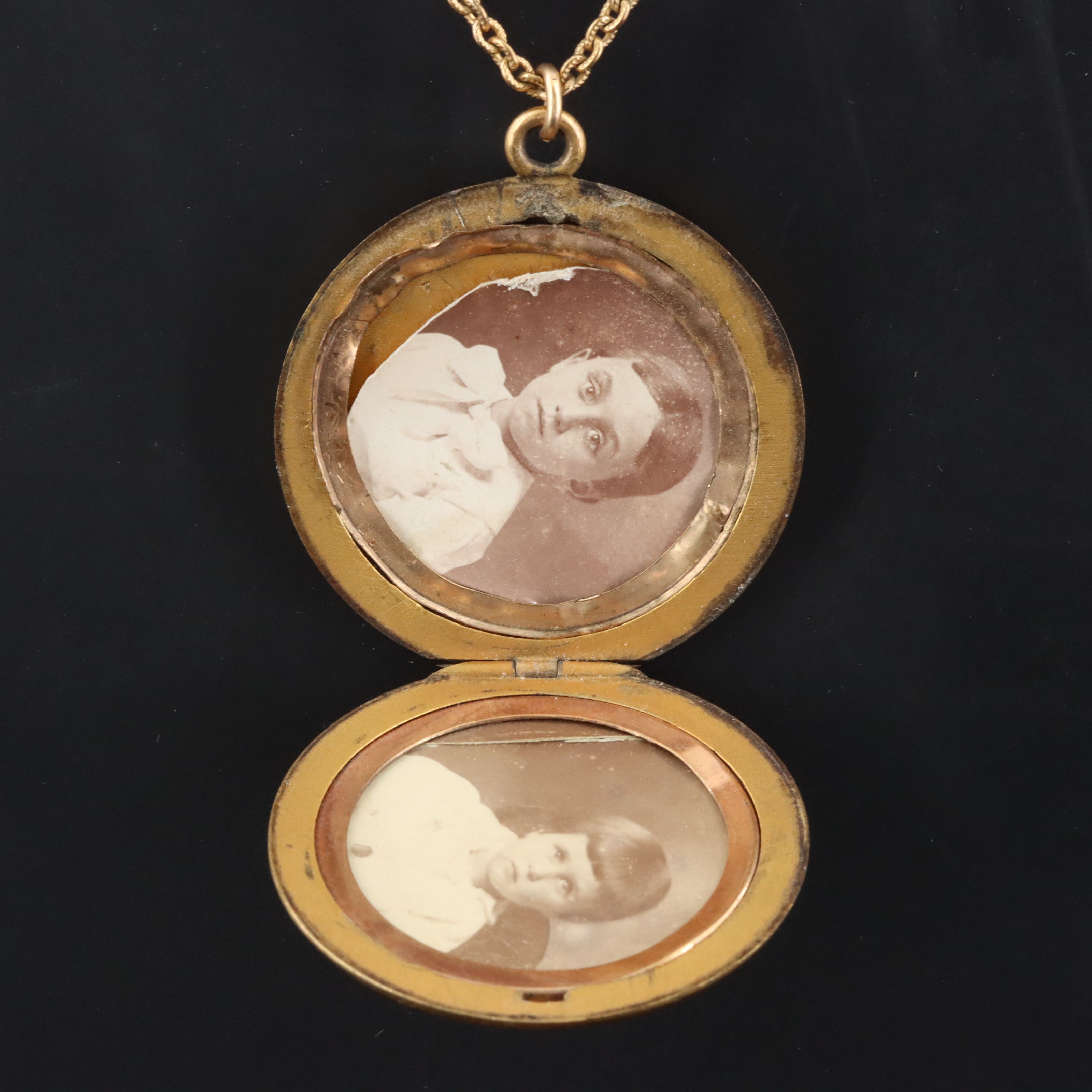 Antique Engraved Photo Locket Necklace
