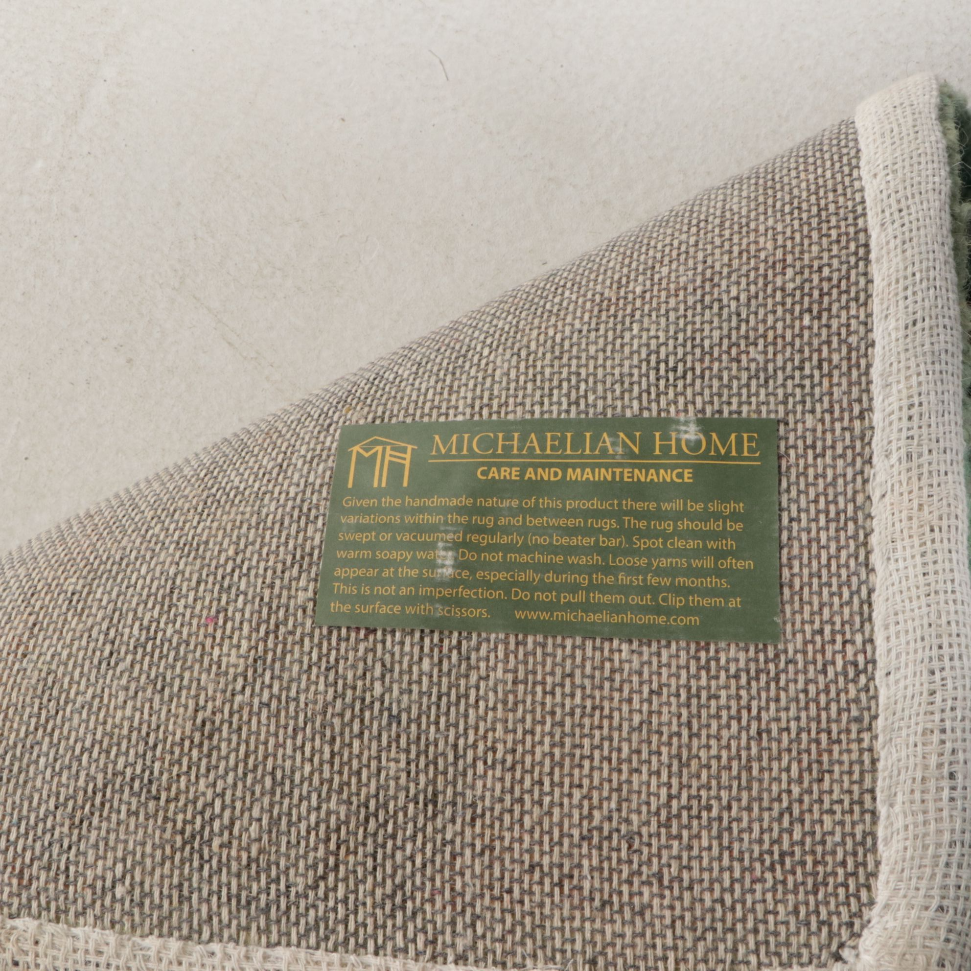 Handmade Hooked Michaelian Home "Bloomer Holiday" Accent Rug and Runner