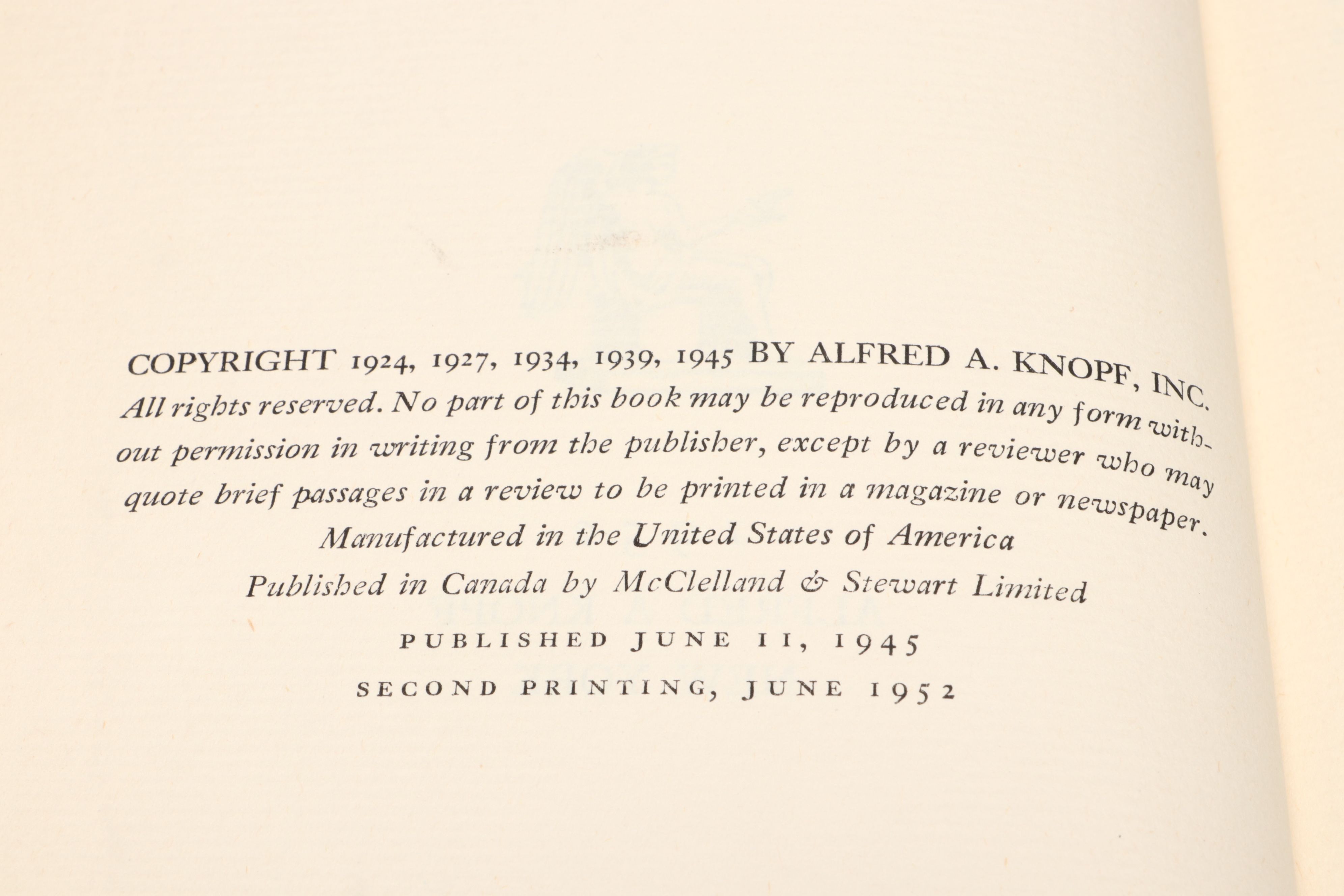 "Various Jangling Keys", "Broken Rhythm", "The Islanders" and More Books