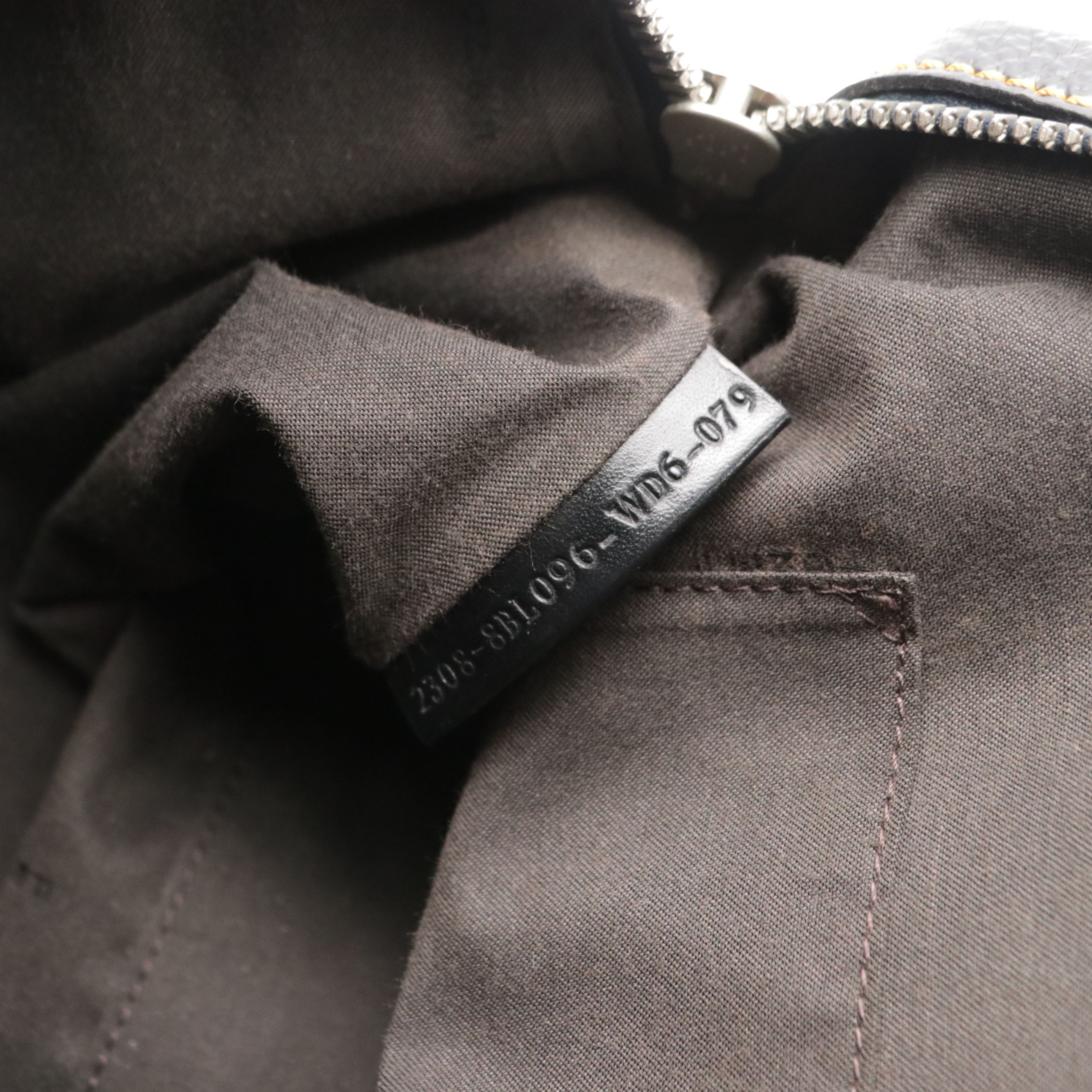 Fendi Contrast Stitched Zip-Around Satchel Bag in Navy Glossy Grained Leather