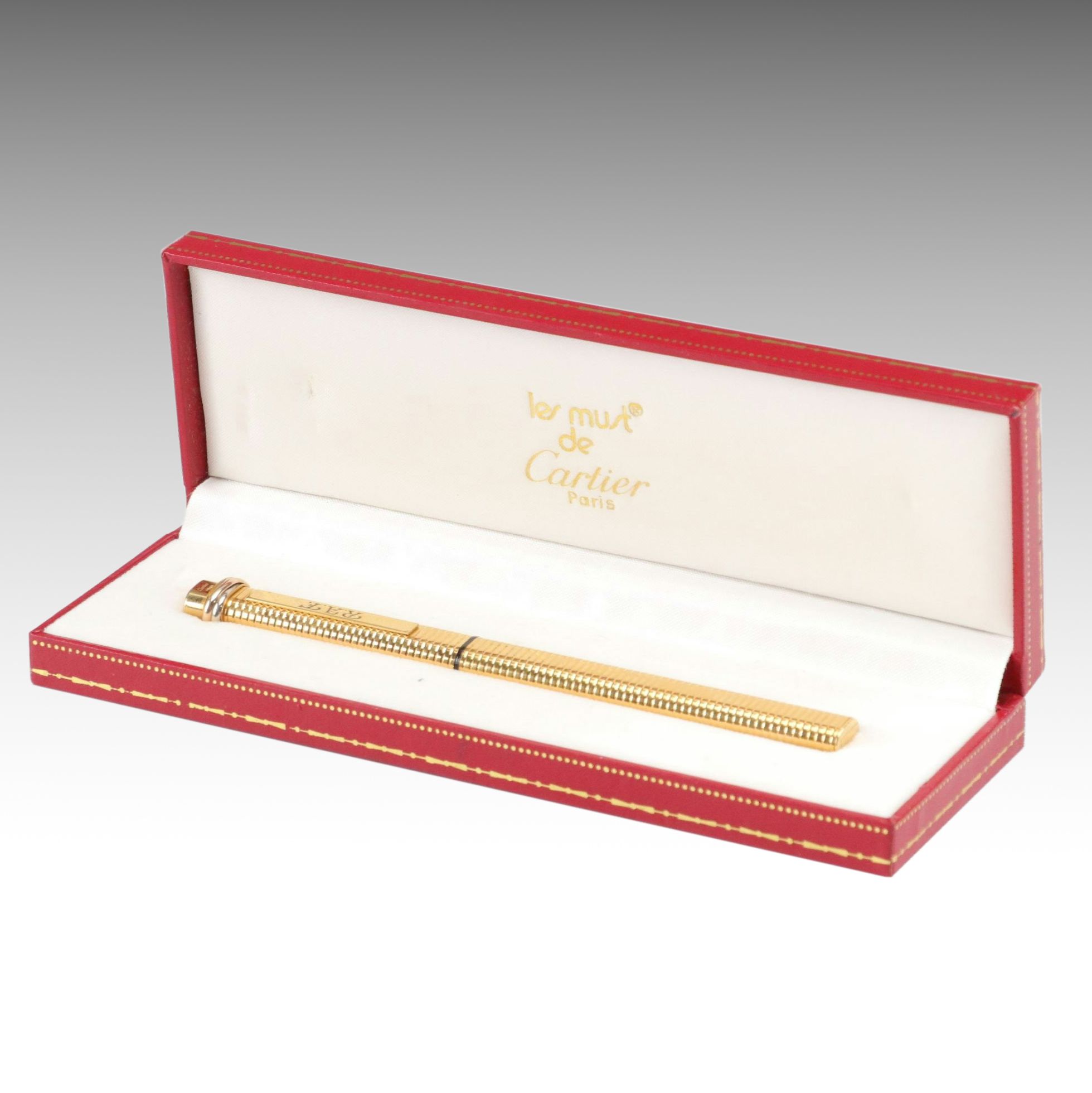 Must de Cartier Vendôme Trinity Oval Fountain Pen